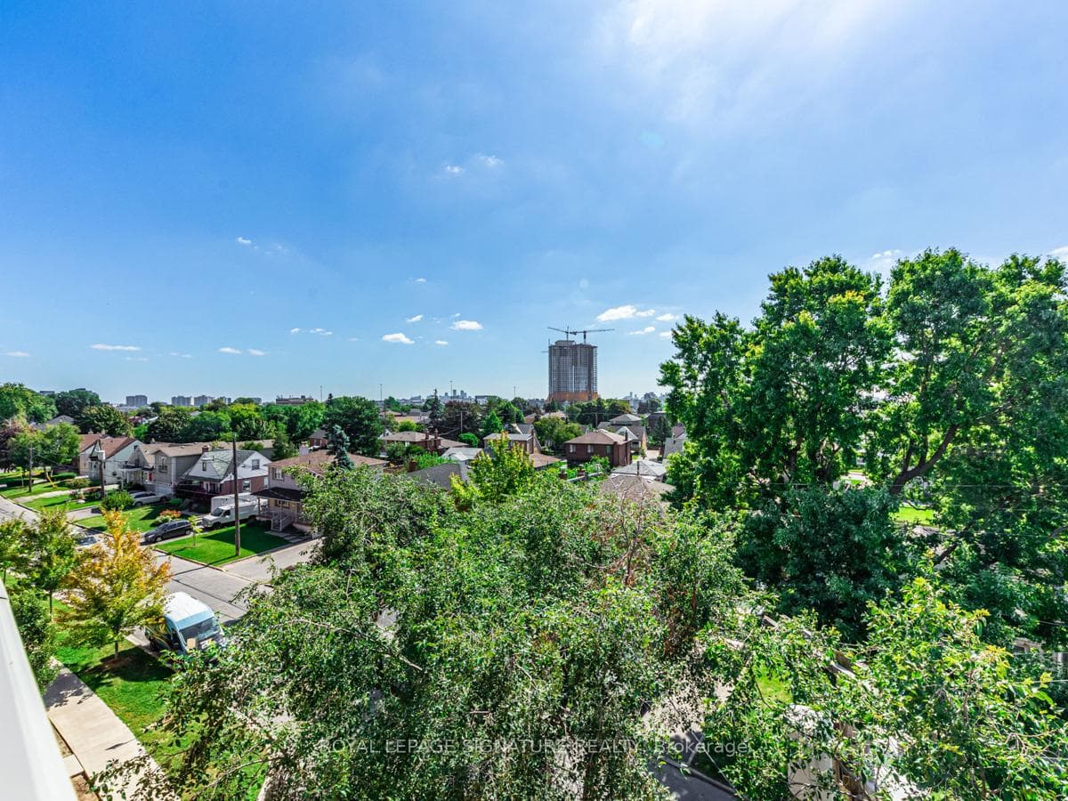 68 Winston Park Boulevard Unit 60 photo 22