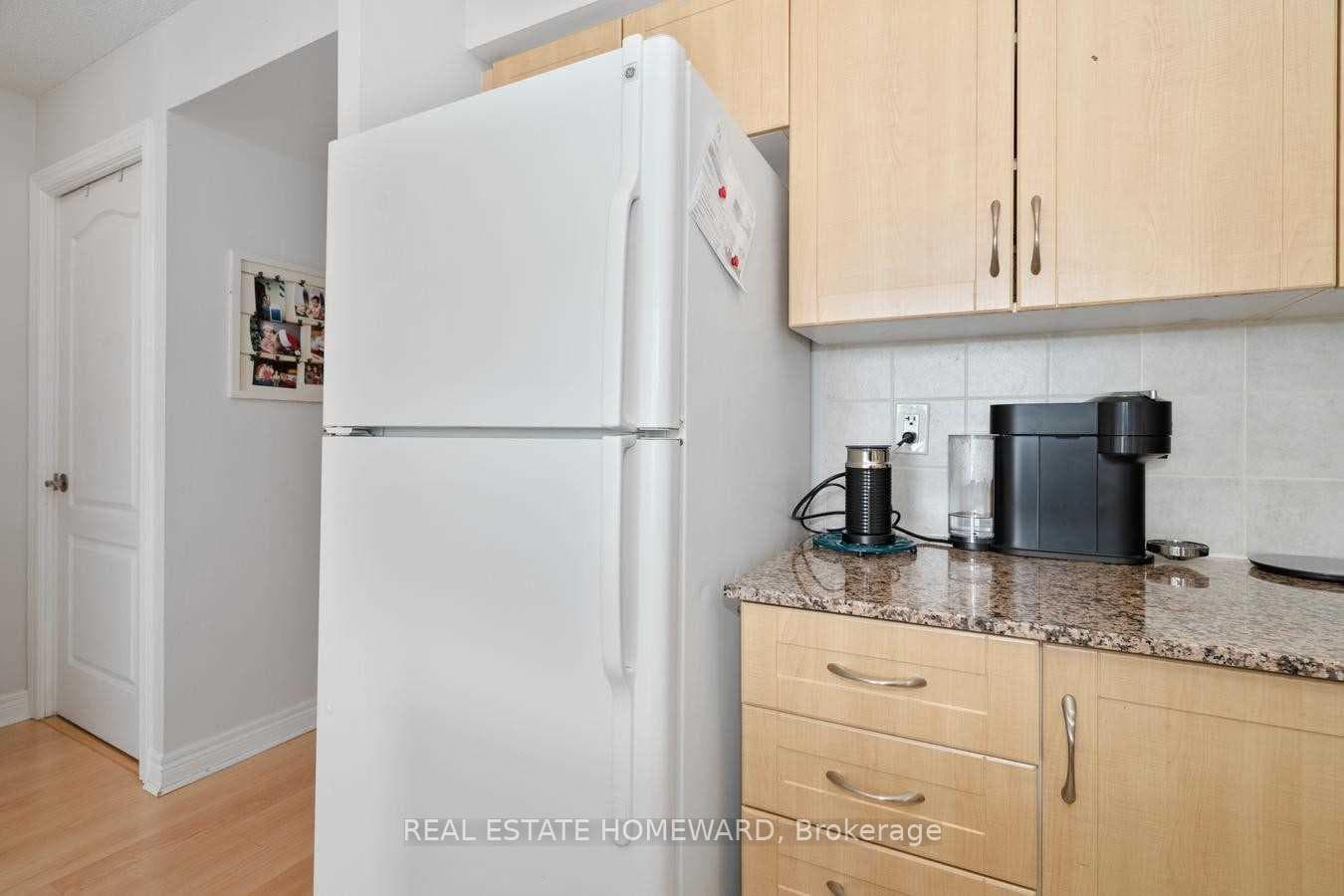 60 Disera Drive Unit 801 photo 15