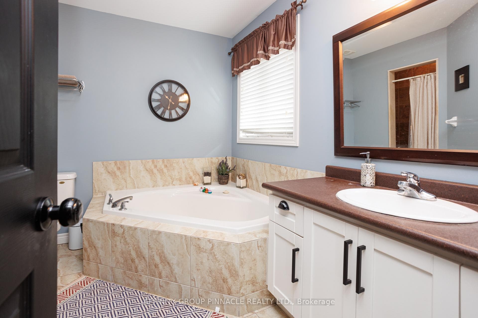 89 Maplewood Avenue photo 27