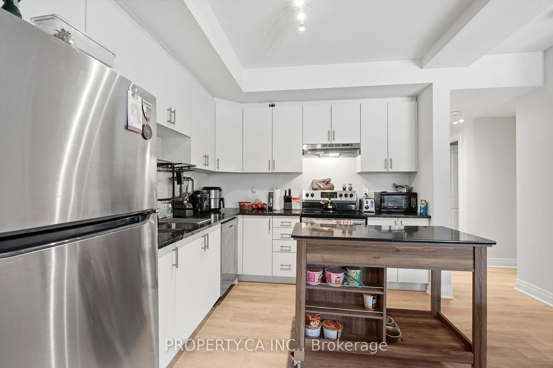 2 Willow Street Unit 71 photo 6