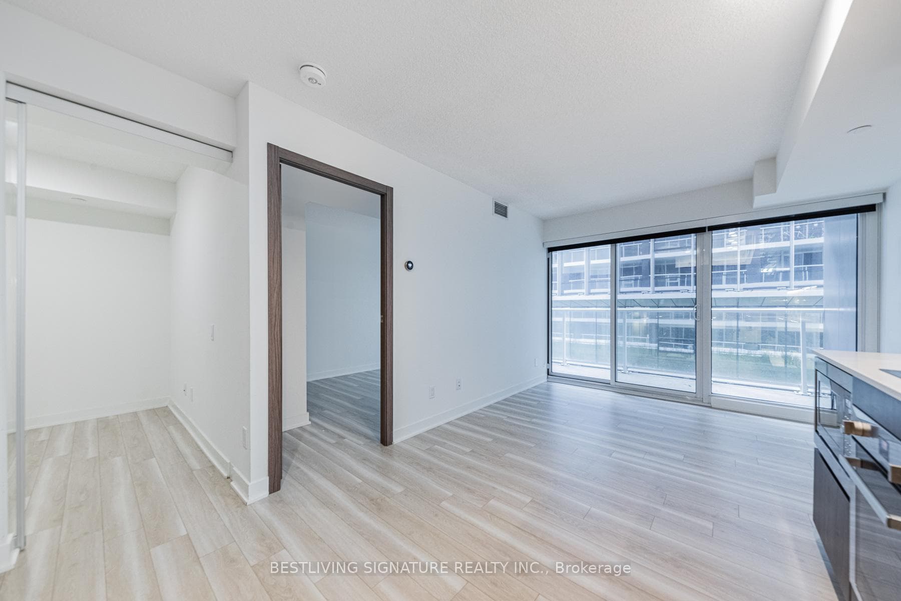 17 Bathurst Street Unit 701 photo 16