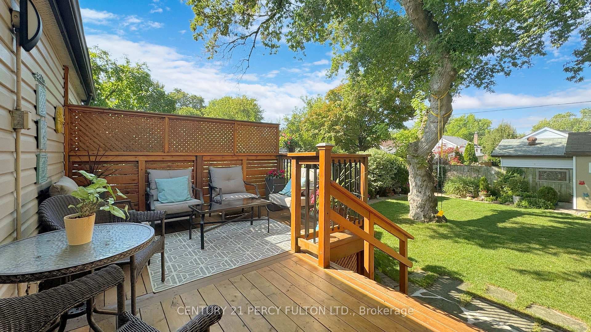 118 Phillip Avenue photo 35