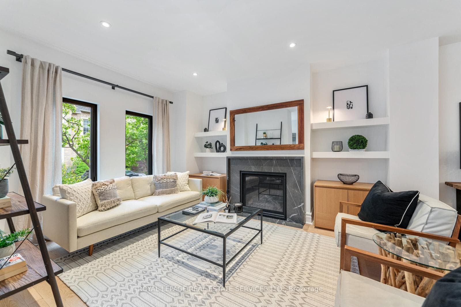 14 Lukow Terrace photo 7