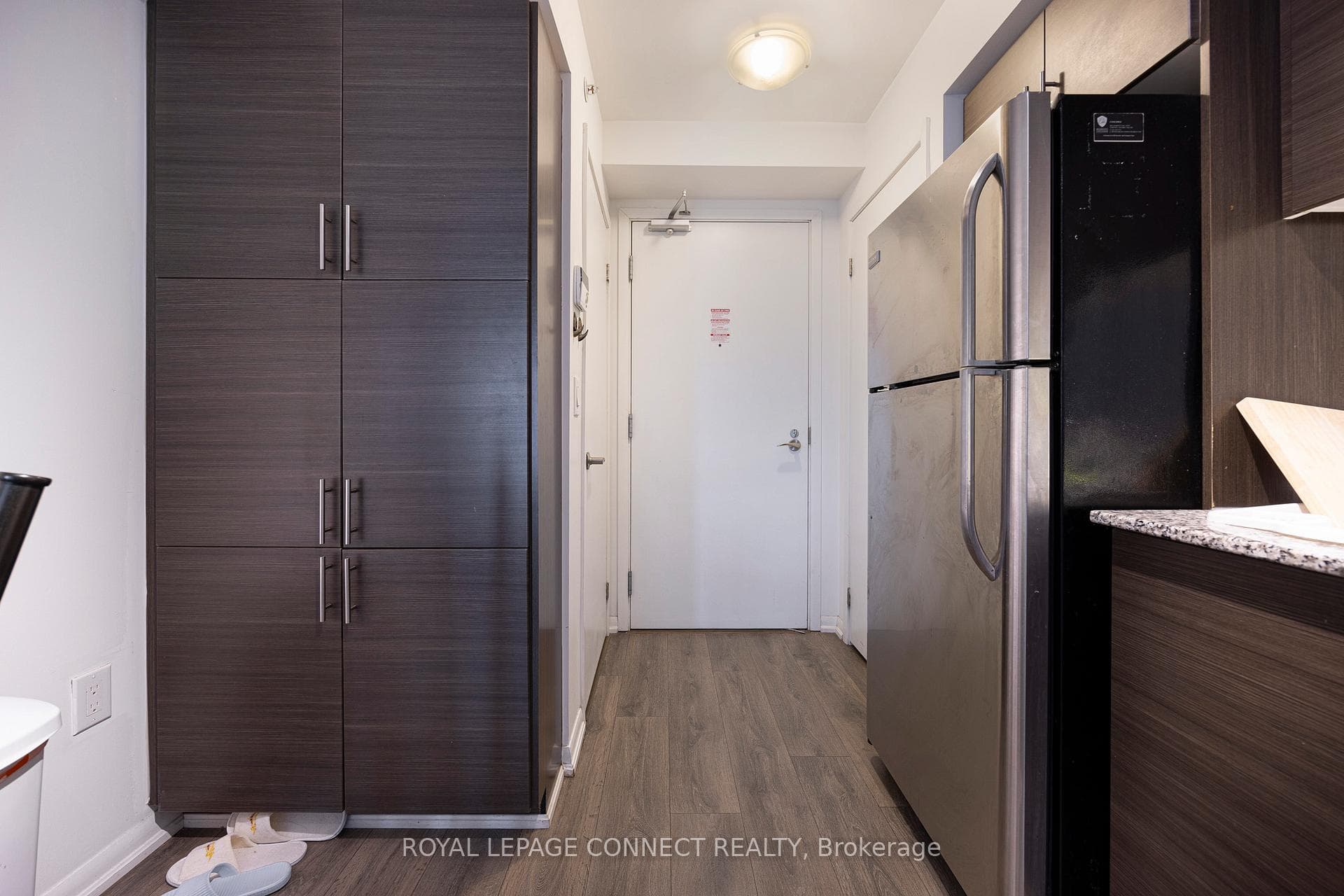 800 Lawrence Avenue Unit 1622 photo 11