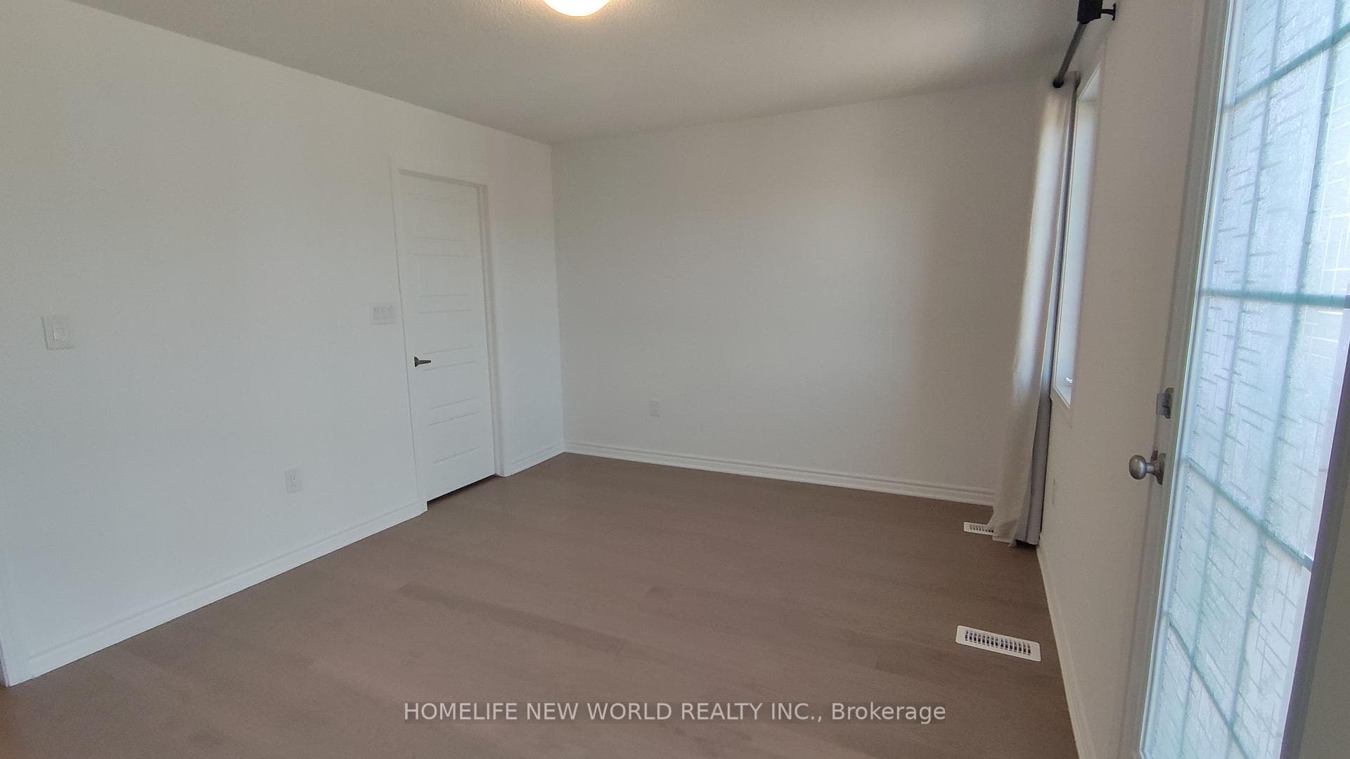 1346 Ripplewood Avenue photo 13