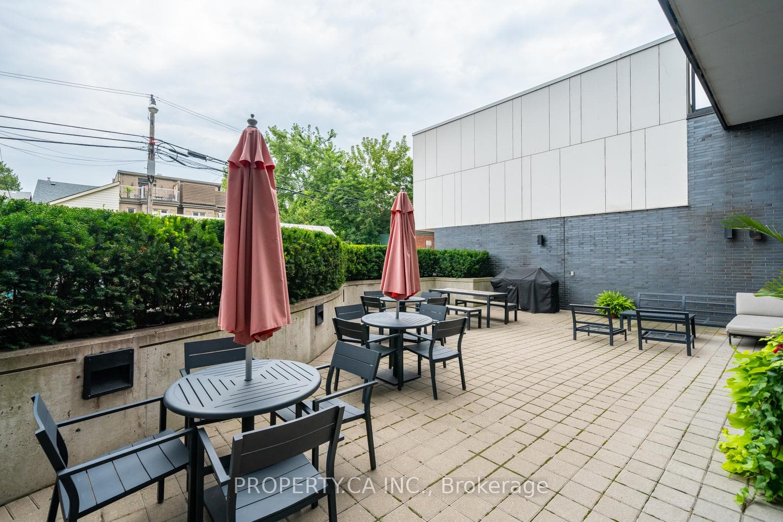783 Bathurst Street Unit 712 photo 25
