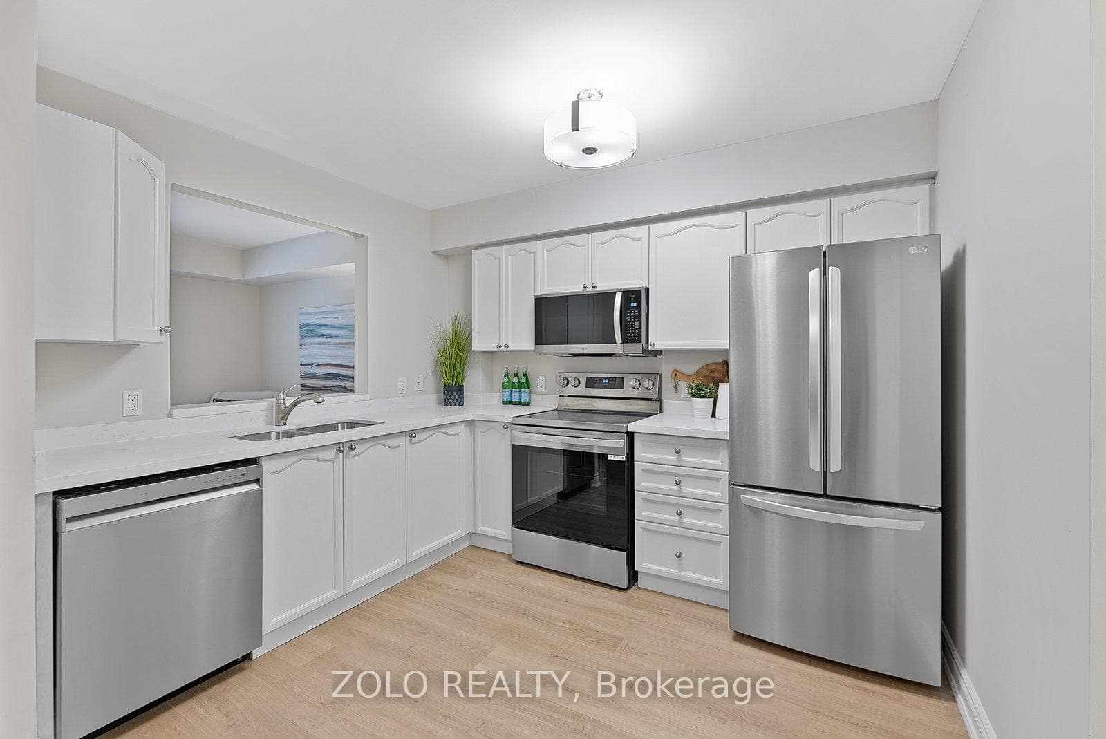 10 DOURO Street Unit 534 photo 10
