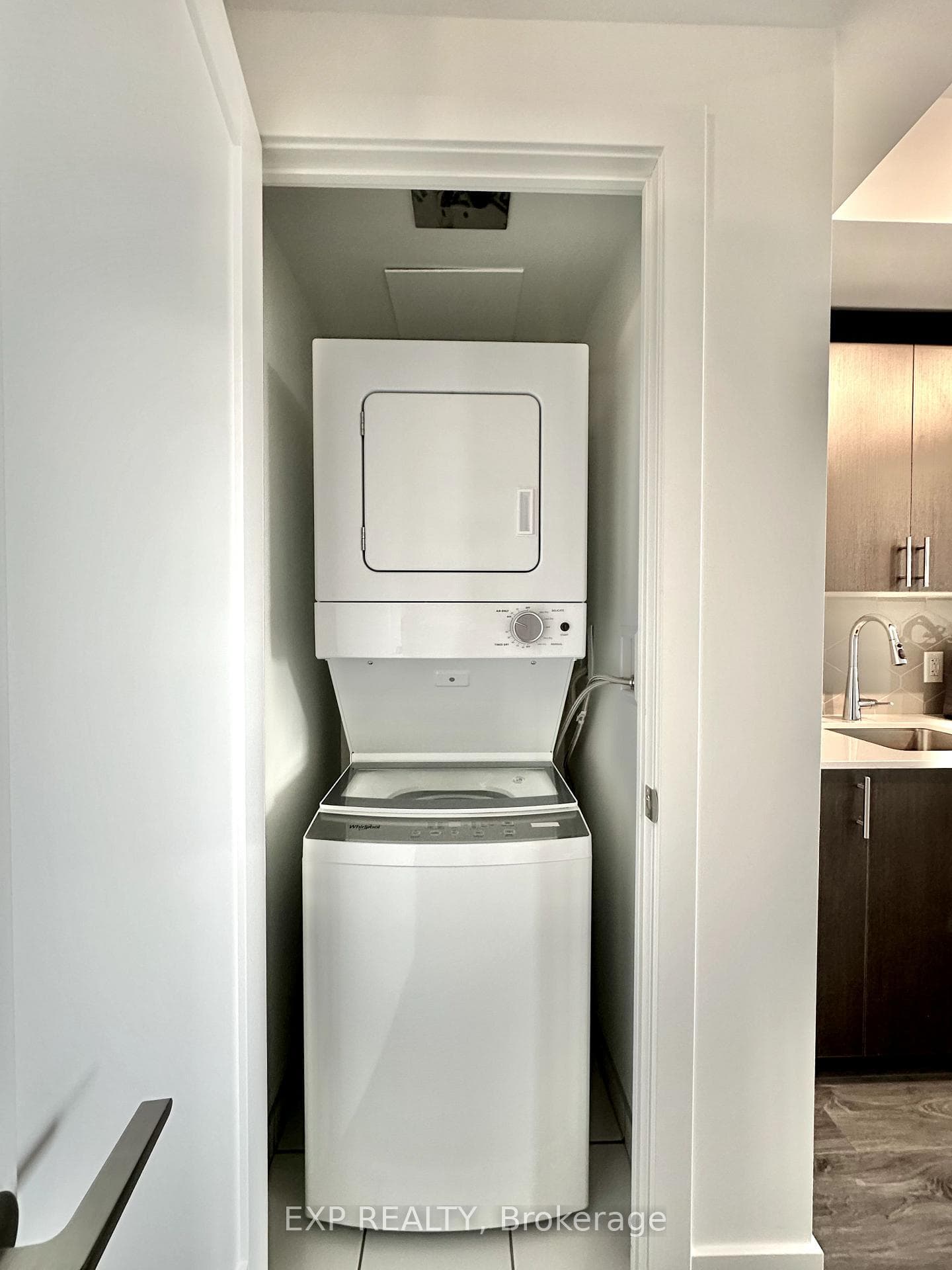 2545 Simcoe Street Unit 1219 photo 13
