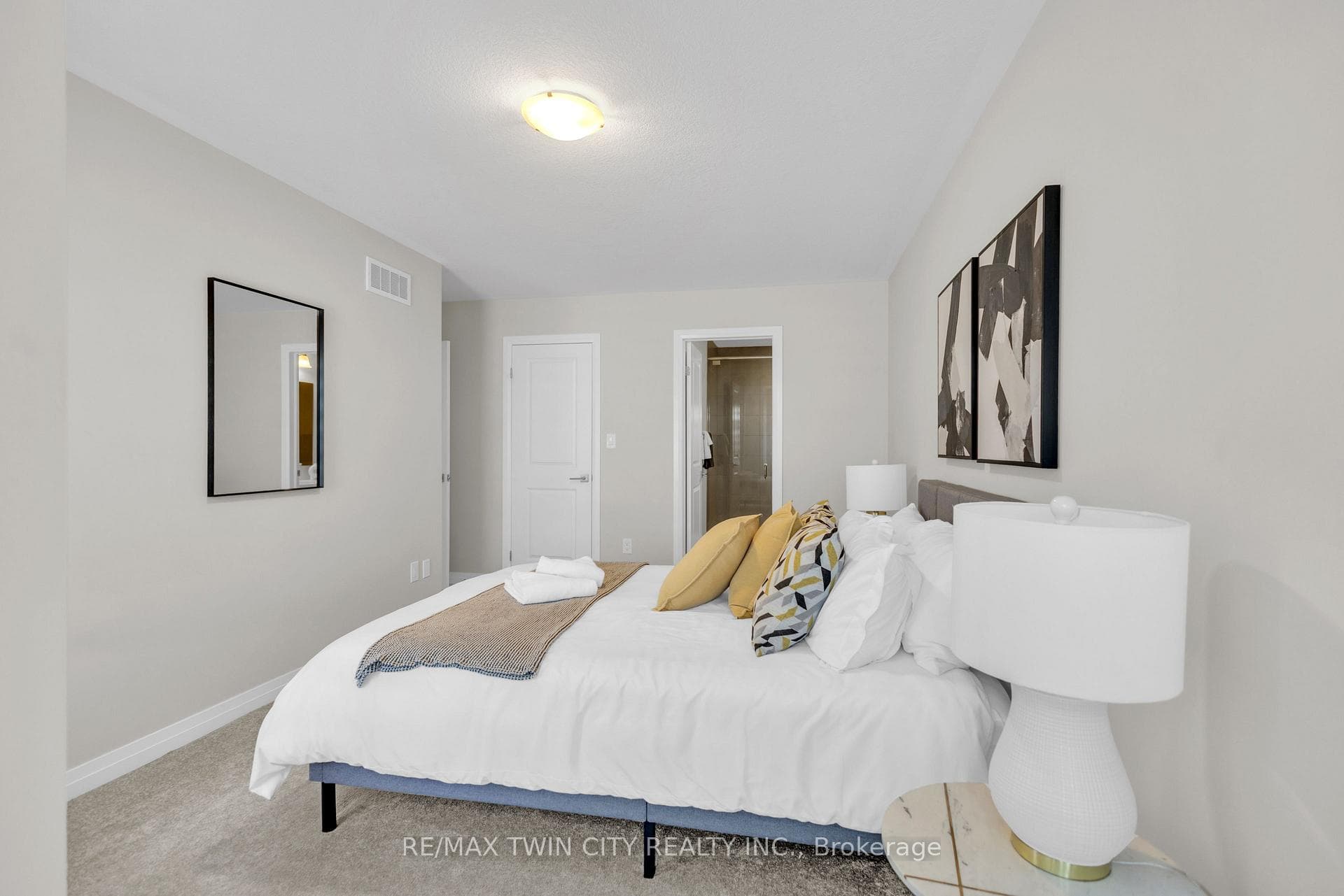 155 Thomas Slee Drive Unit 1F photo 21