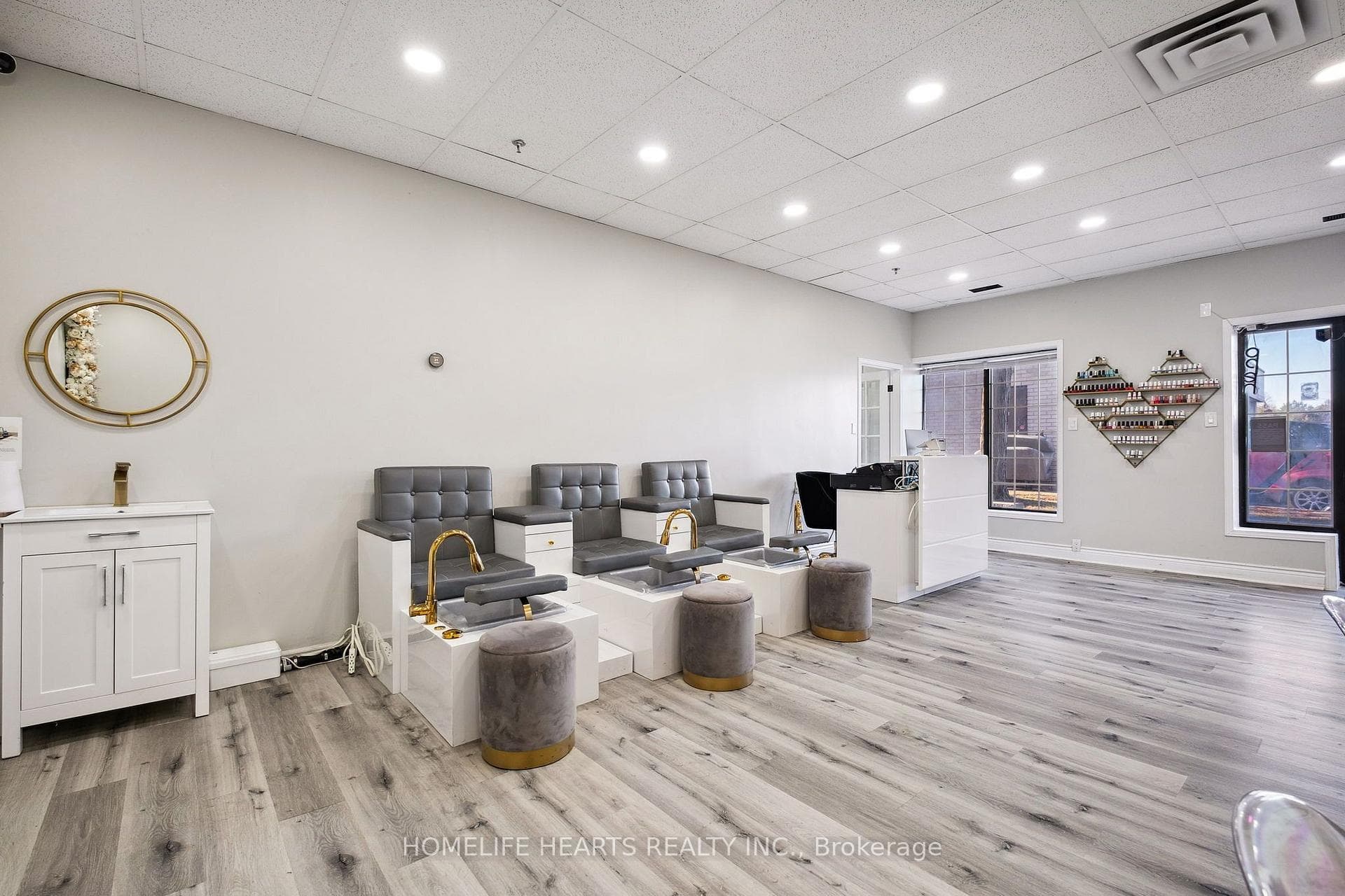 2180 Credit Valley Road Unit 106B photo 9