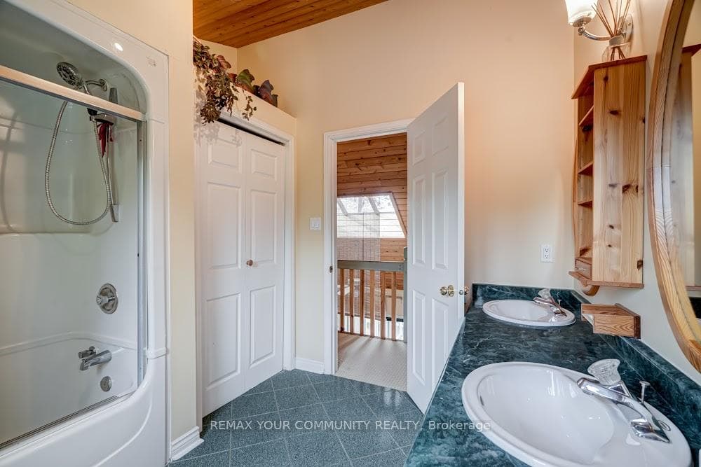 537 Eagle Road photo 34