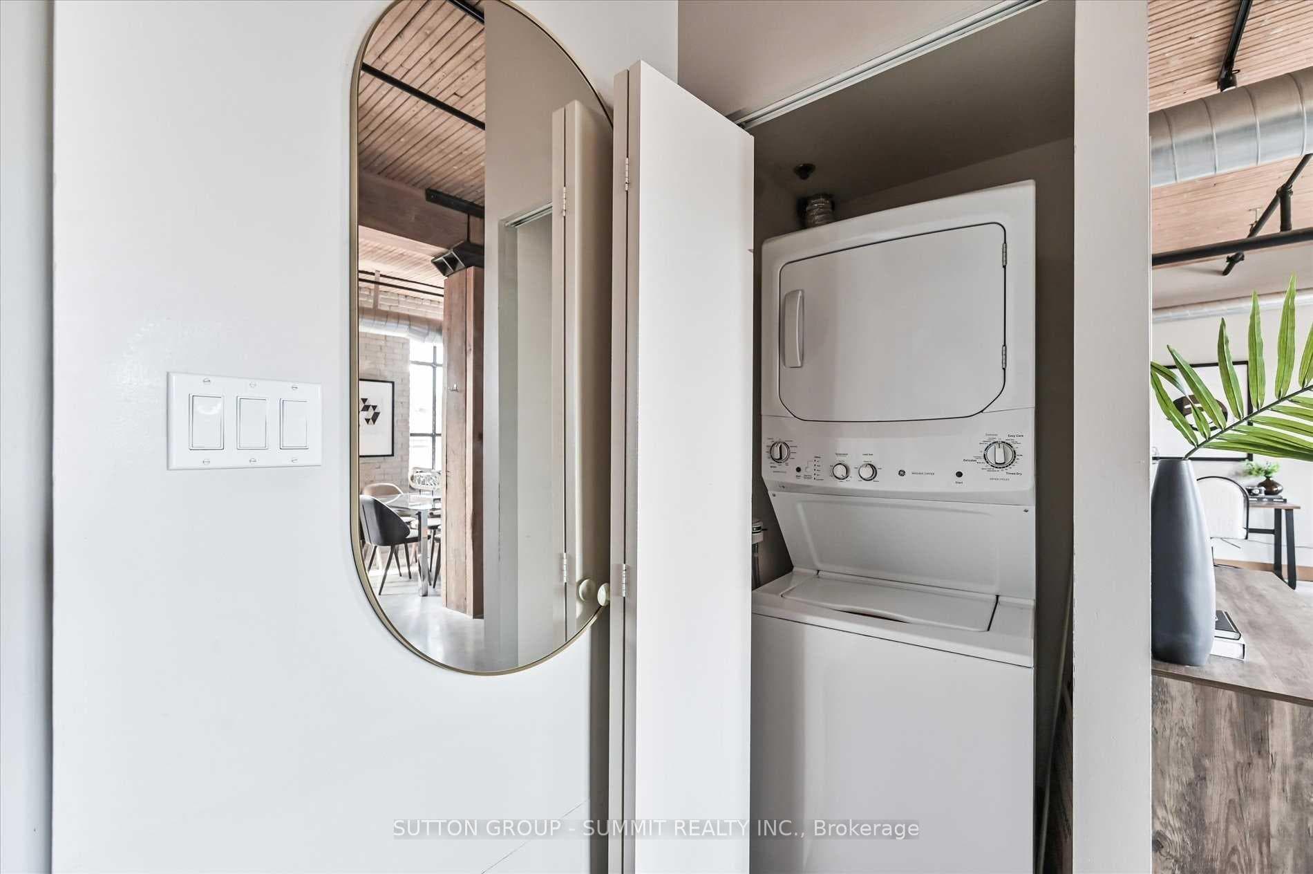 68 Broadview Avenue Unit 215 photo 26