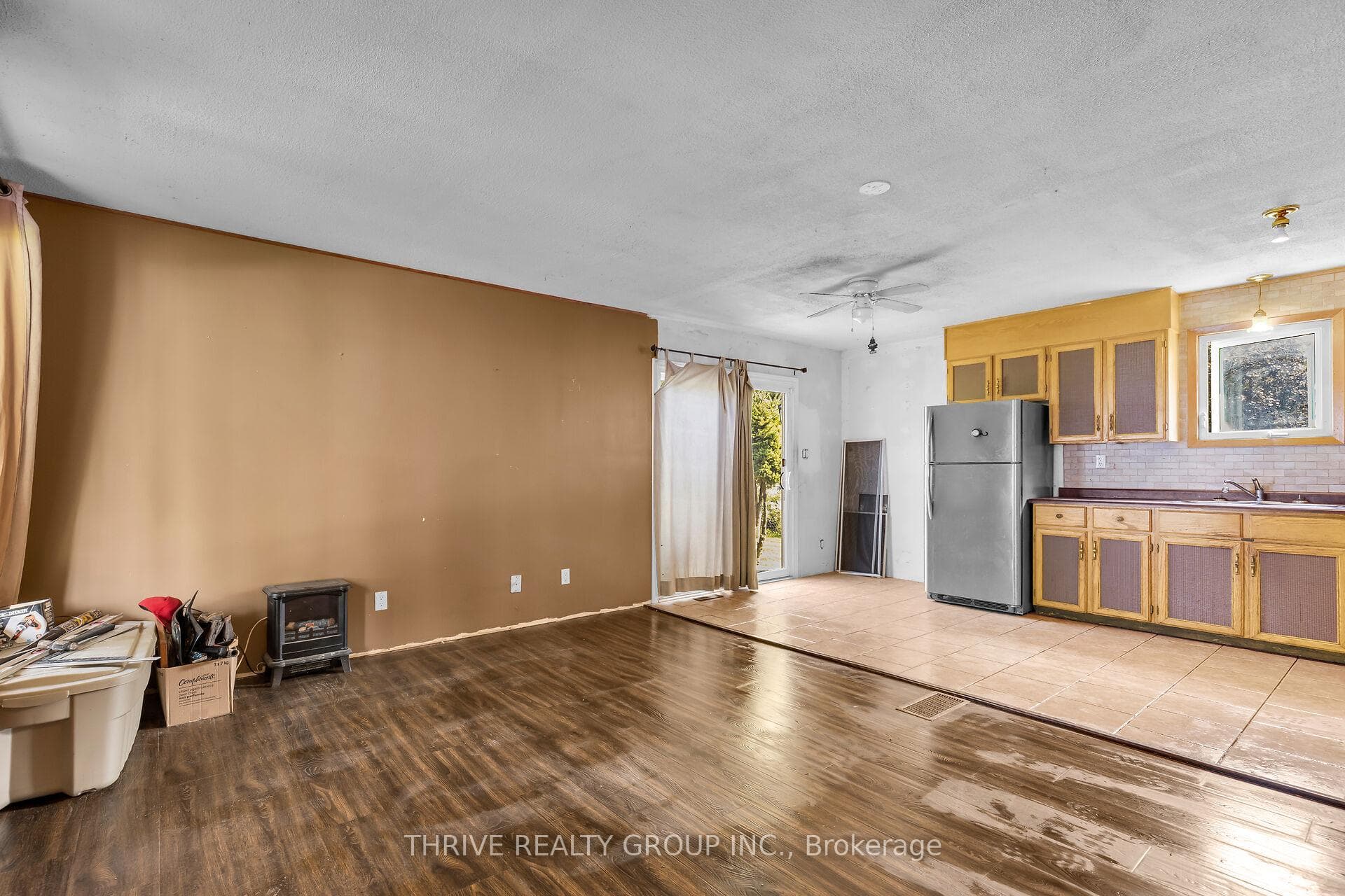 262 Delaware Street photo 4