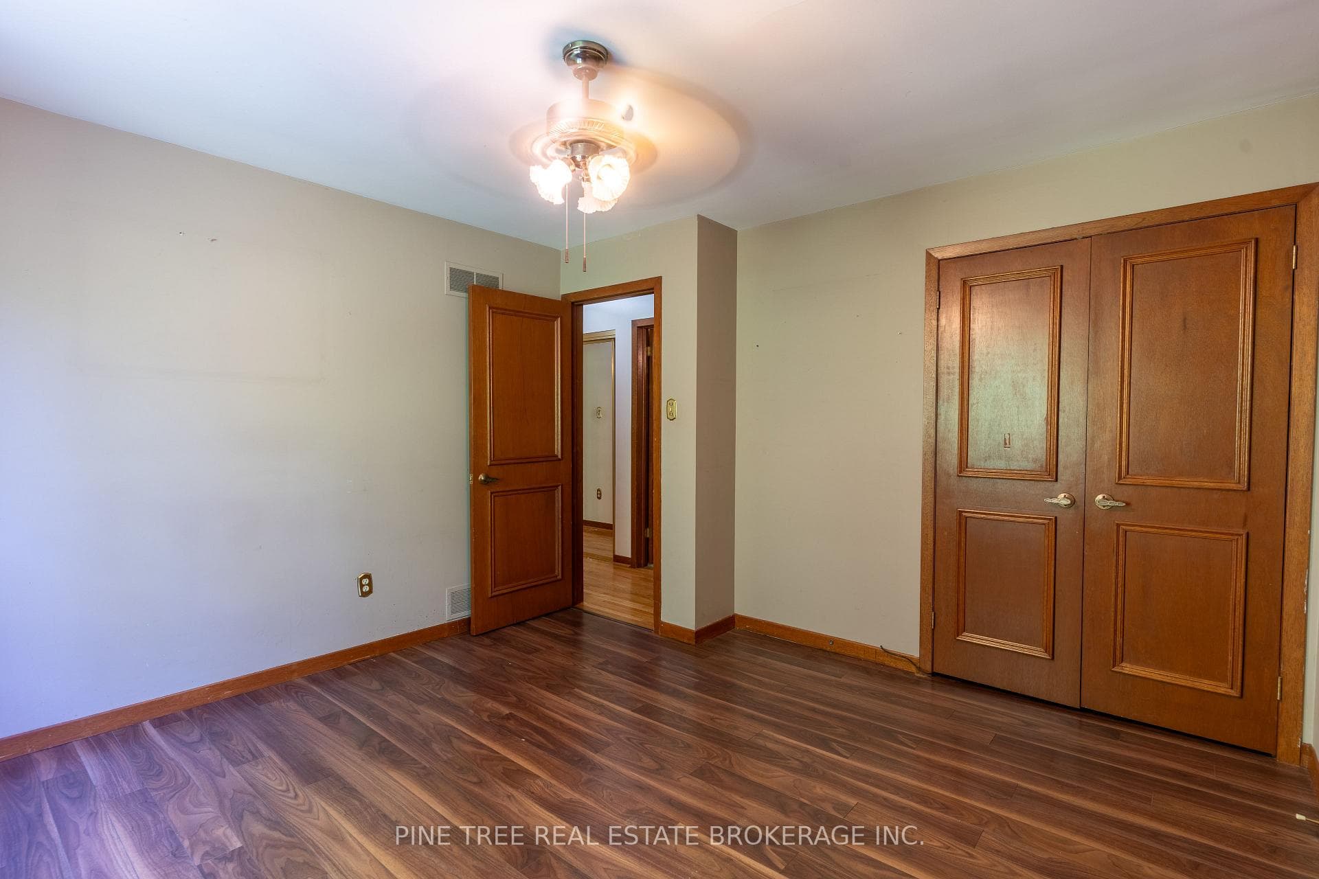 16581 Mccowan Road photo 22