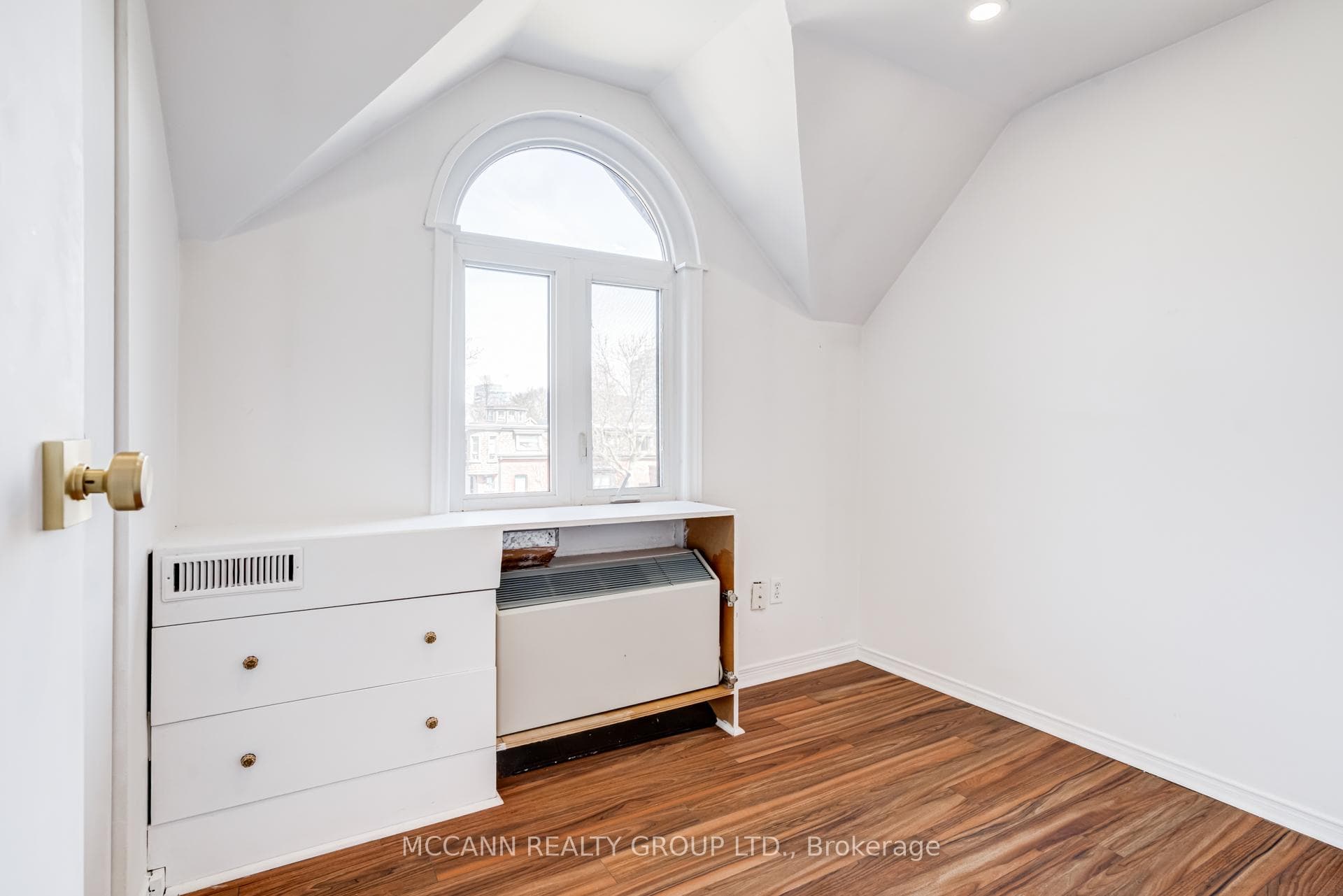 1252 King Street Unit 14 photo 14