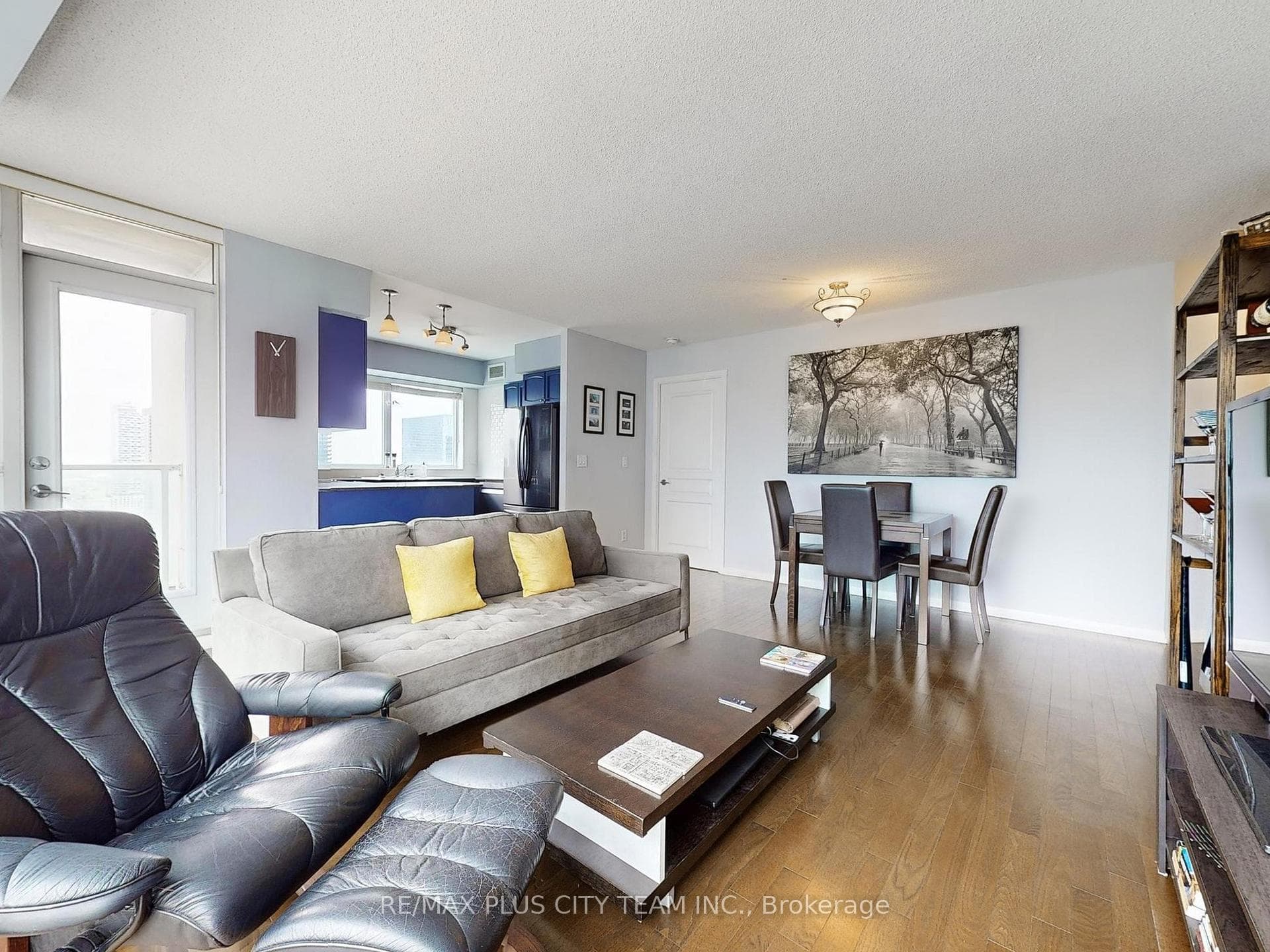 18 Yonge Street Unit 2904 photo 9