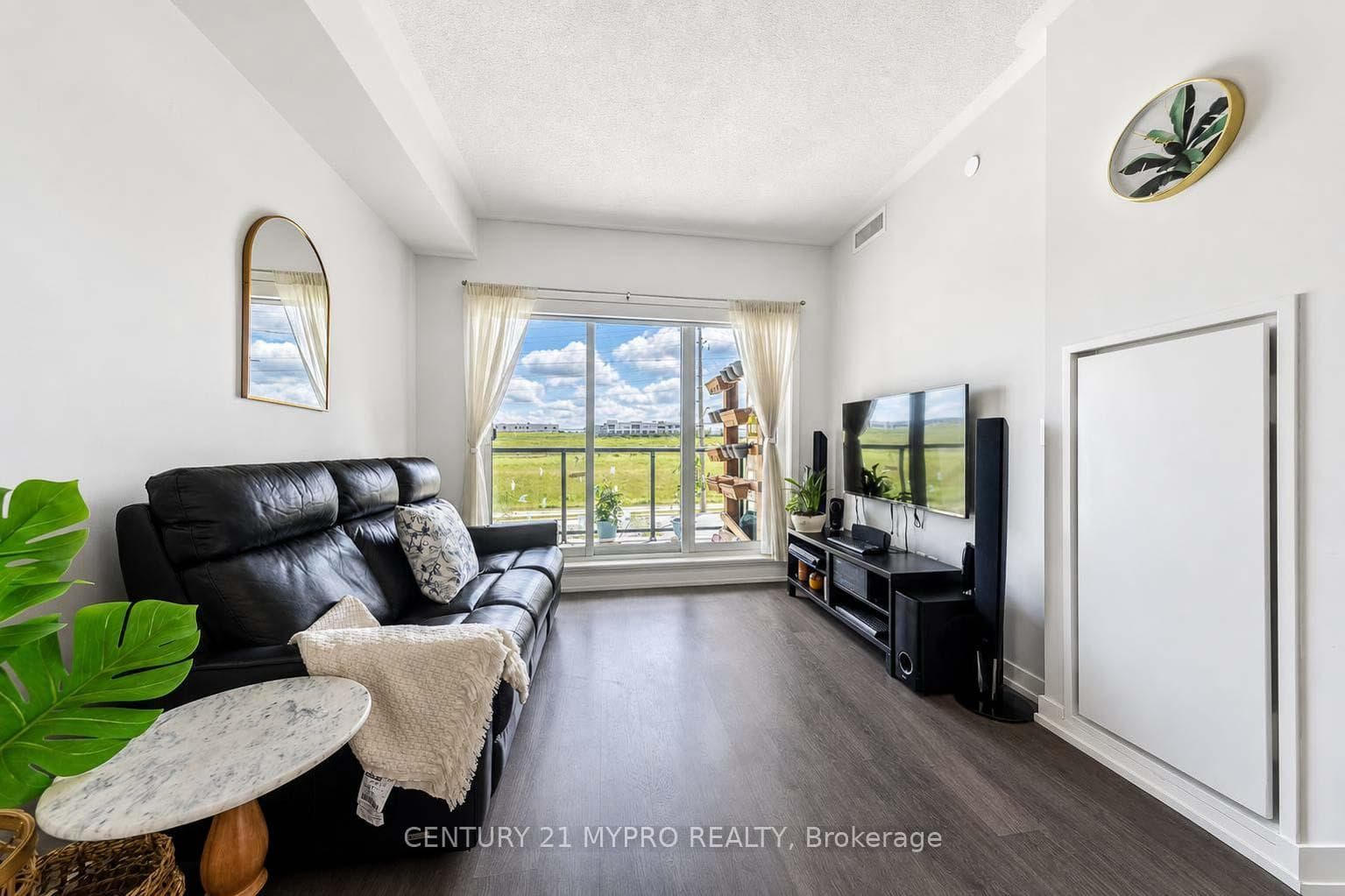 555 William Graham Drive Unit 320 photo 11