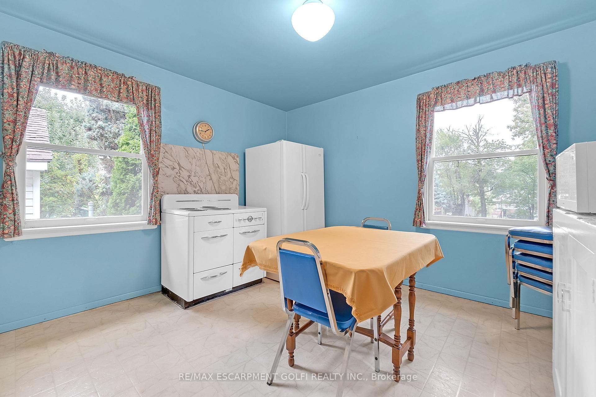 955 Lawrence Road photo 10