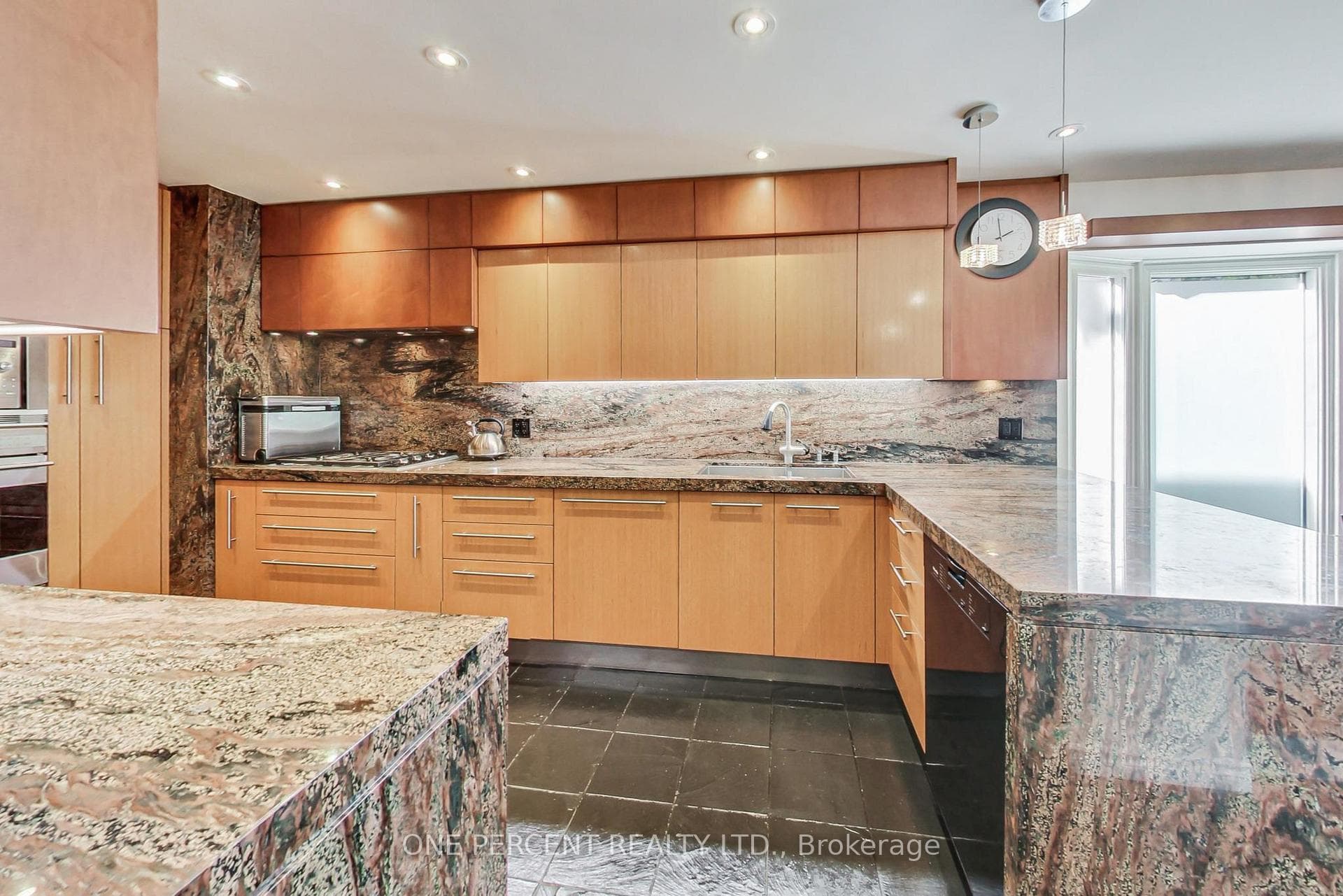 40 Mullen Drive photo 8