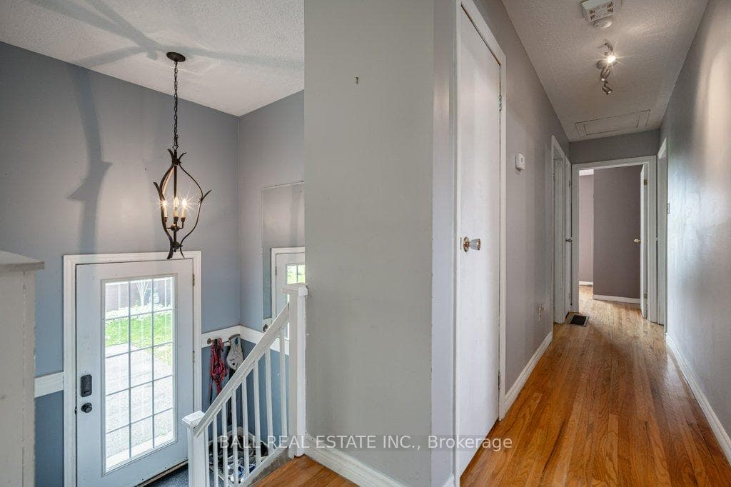31 Coyle Crescent photo 9