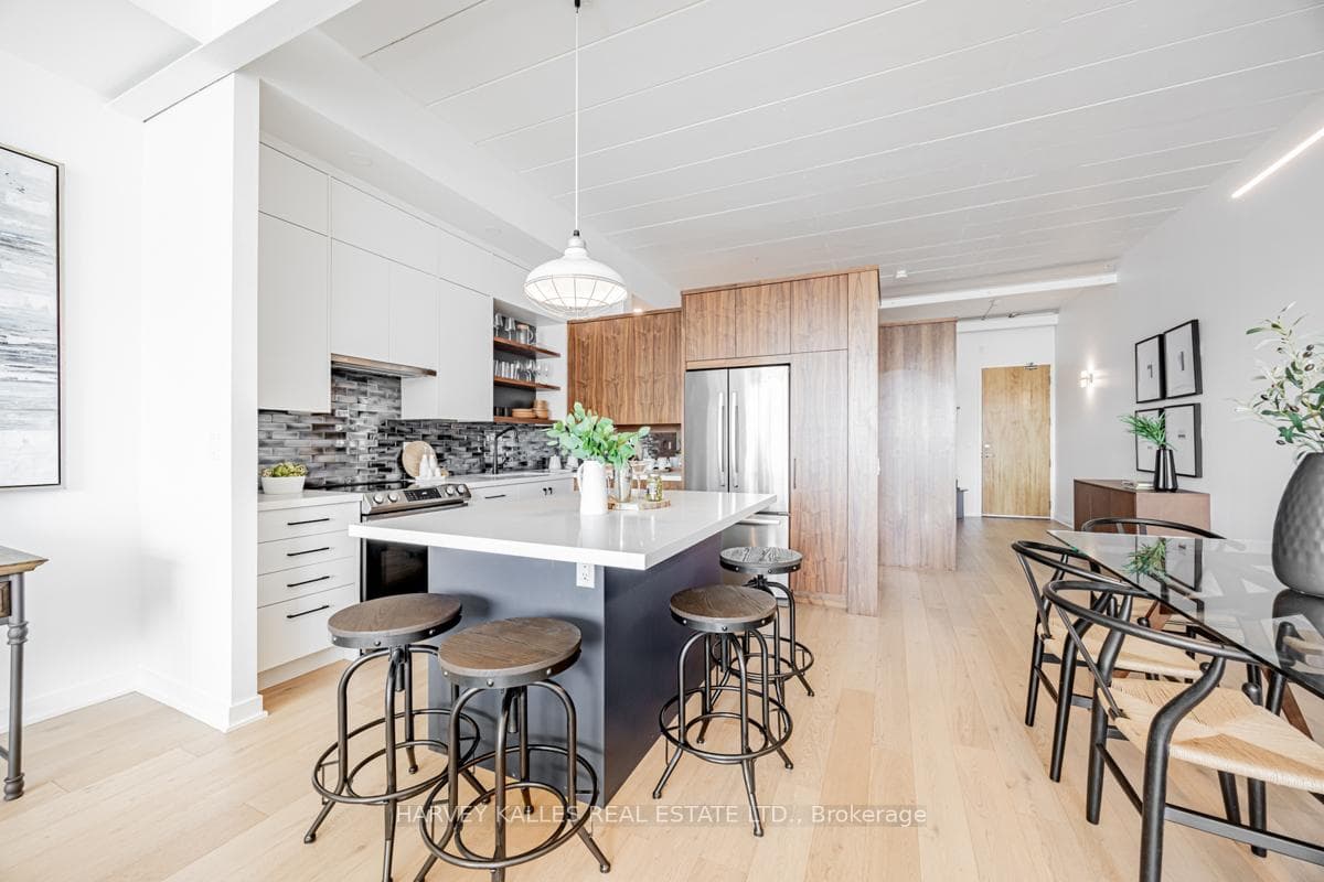 160 Baldwin Street Unit 401 photo 12
