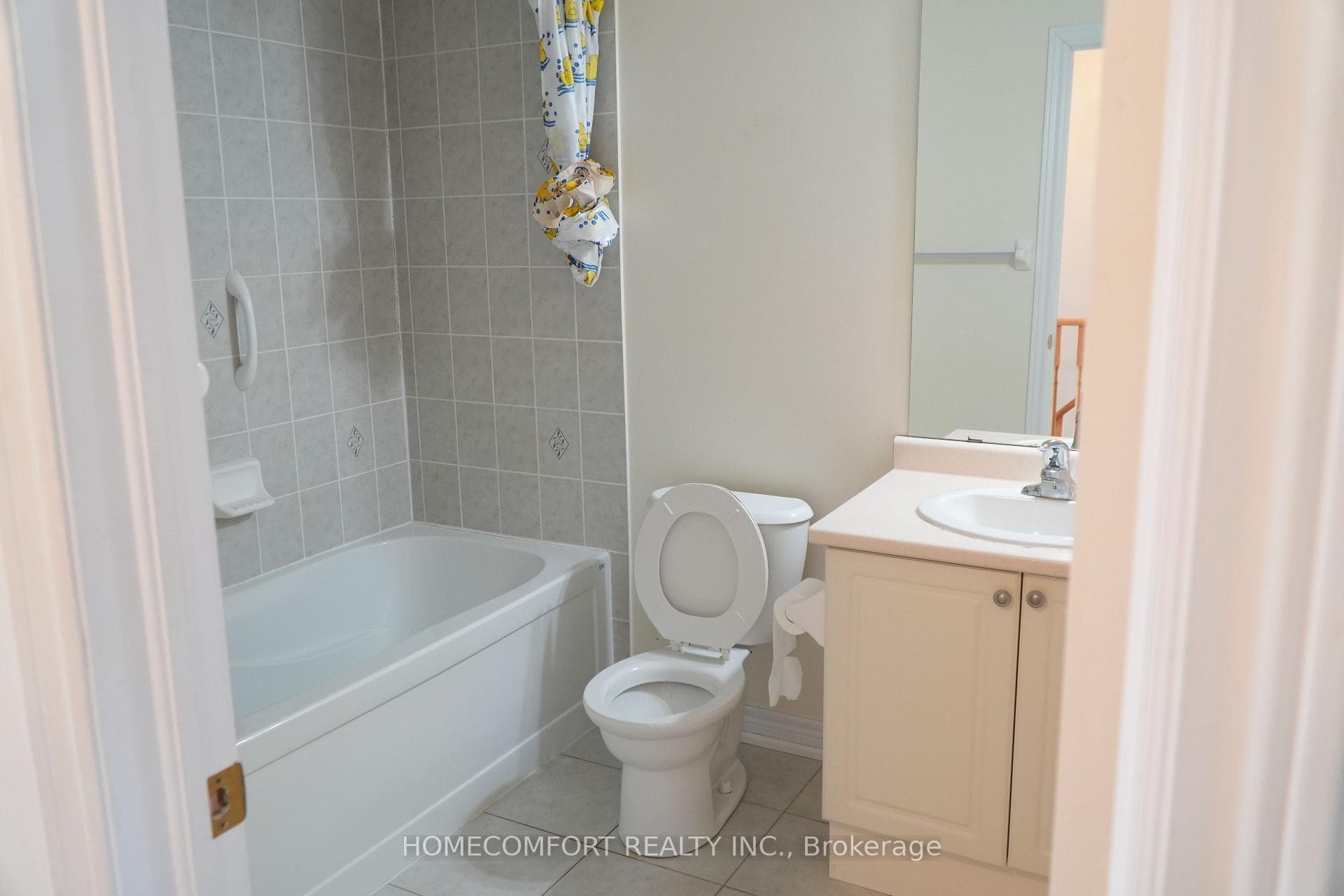 169 Hammersly Boulevard photo 9