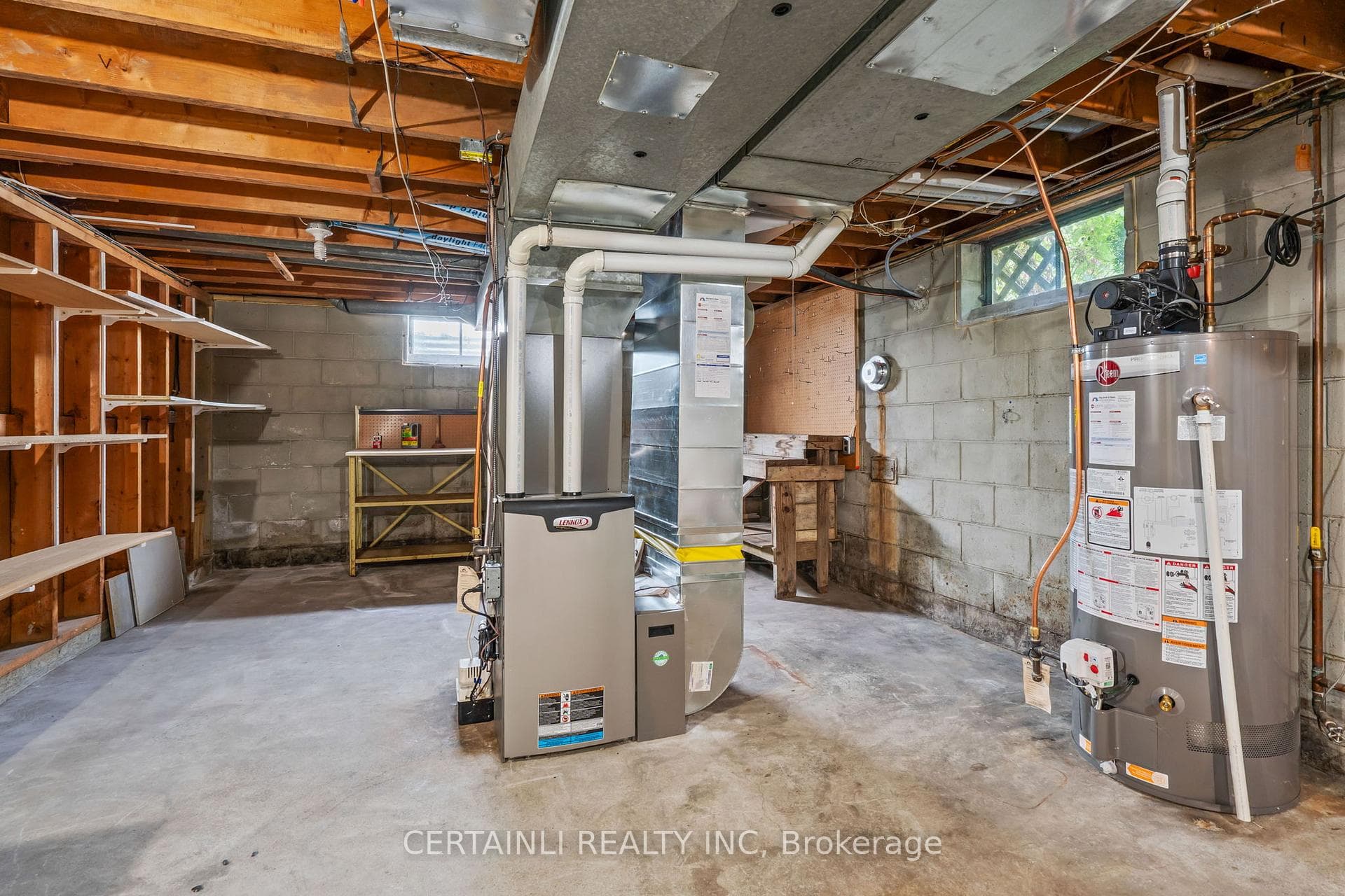 15 Hepburn Avenue photo 24