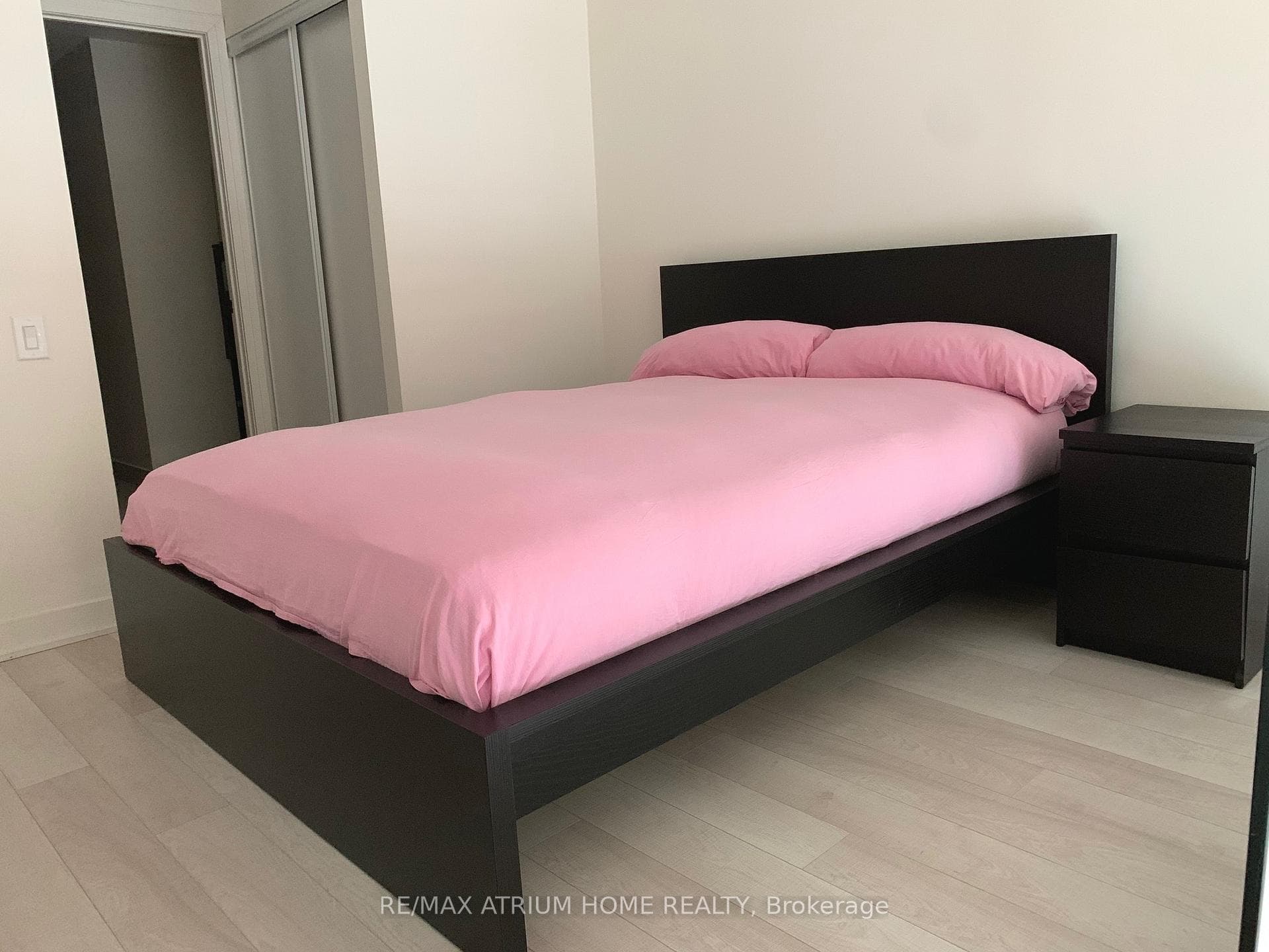 5 Hanna Avenue Unit 613 photo 10
