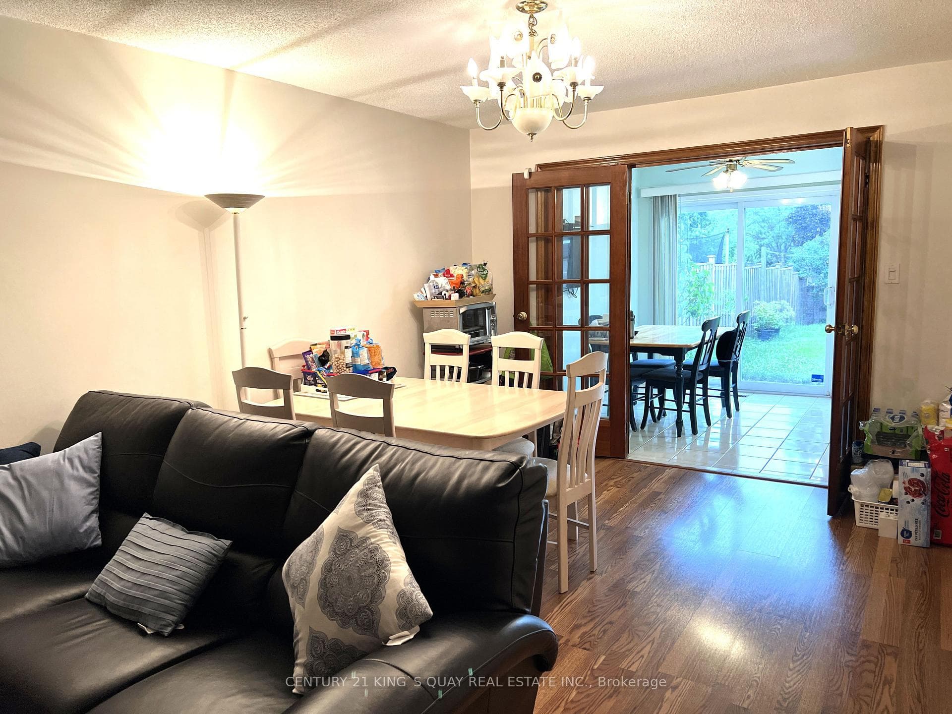 113 Stirling Crescent photo 11