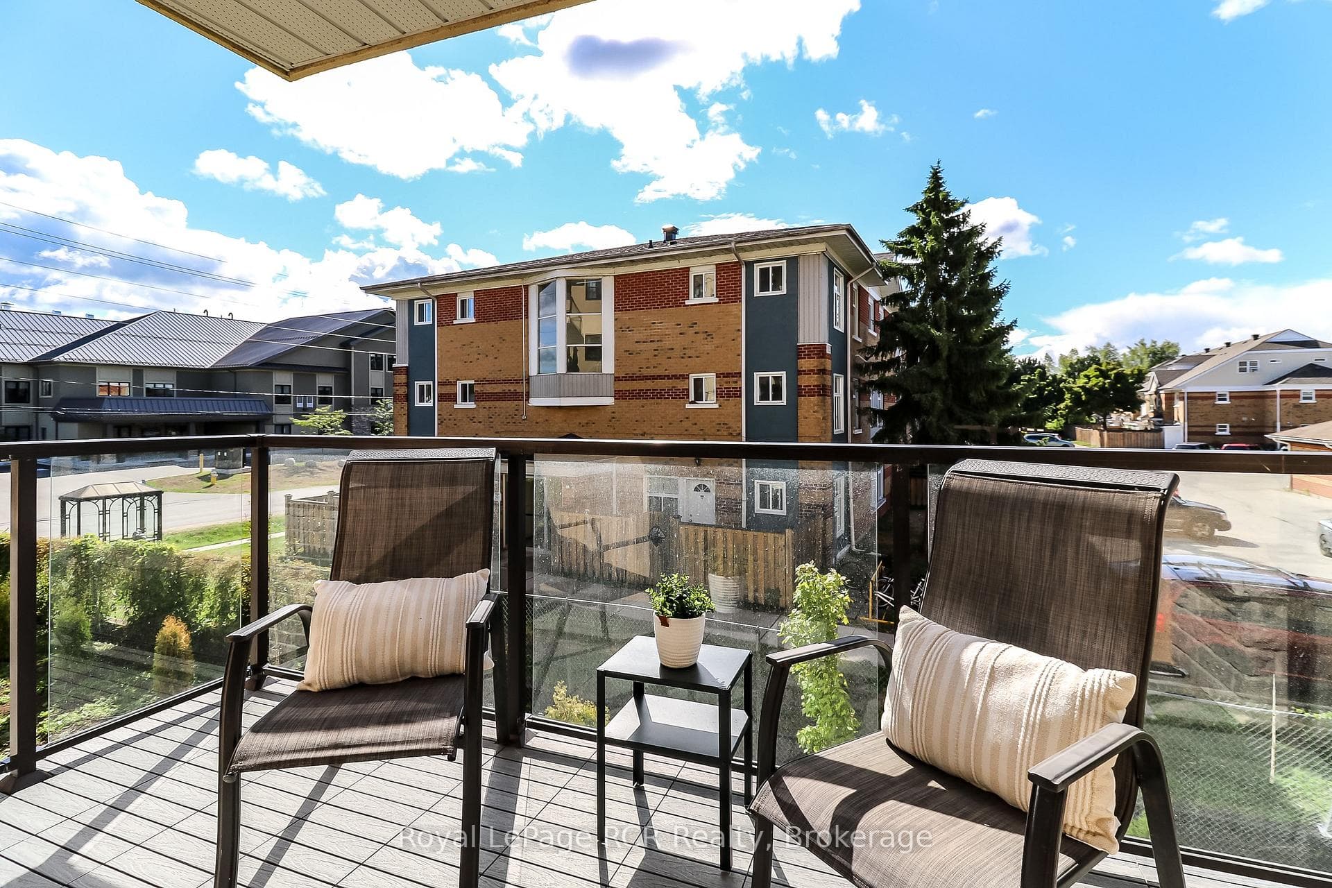 91 Raglan St - 215