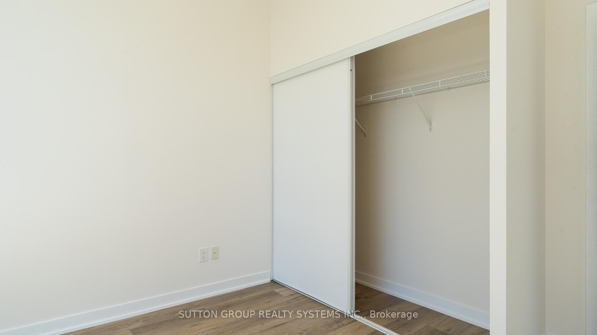 4011 Brickstone Mews Unit 518 photo 7