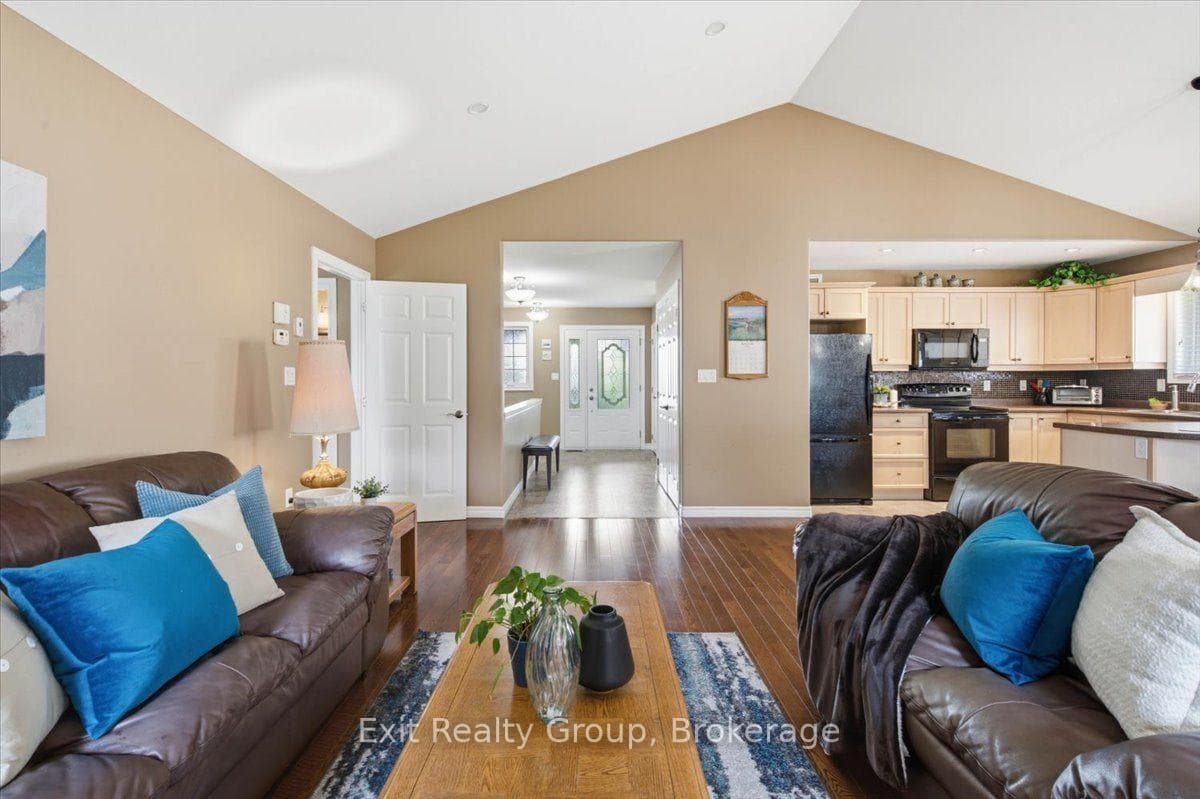 267 Raglan Street photo 12