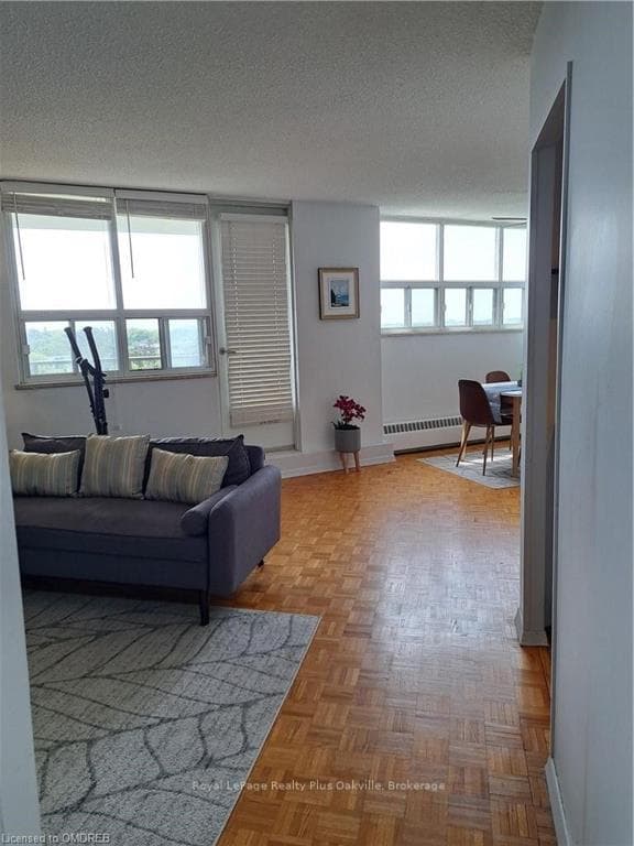 212 KERR Street Unit 909 photo 25