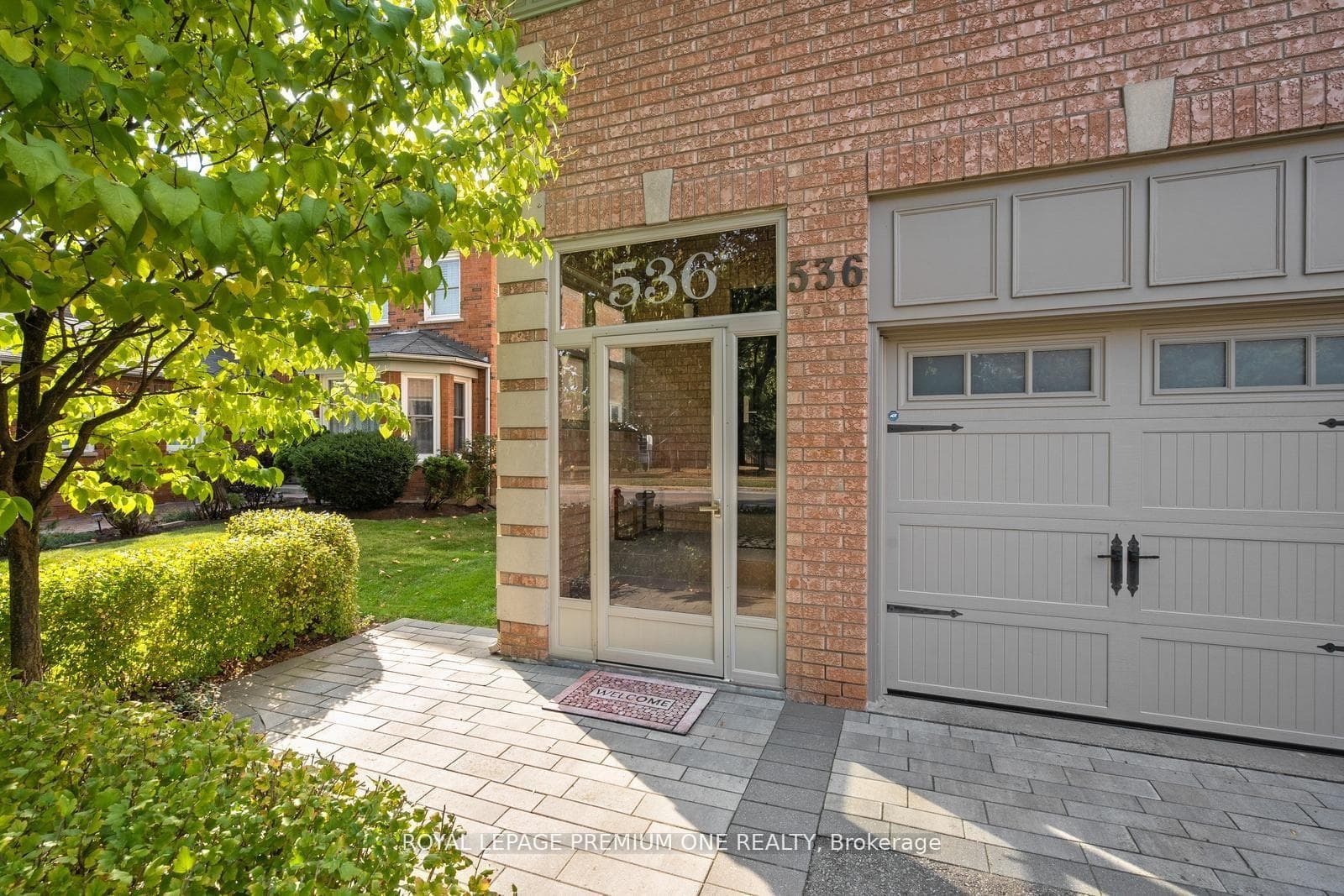 536 Village Parkway photo 3