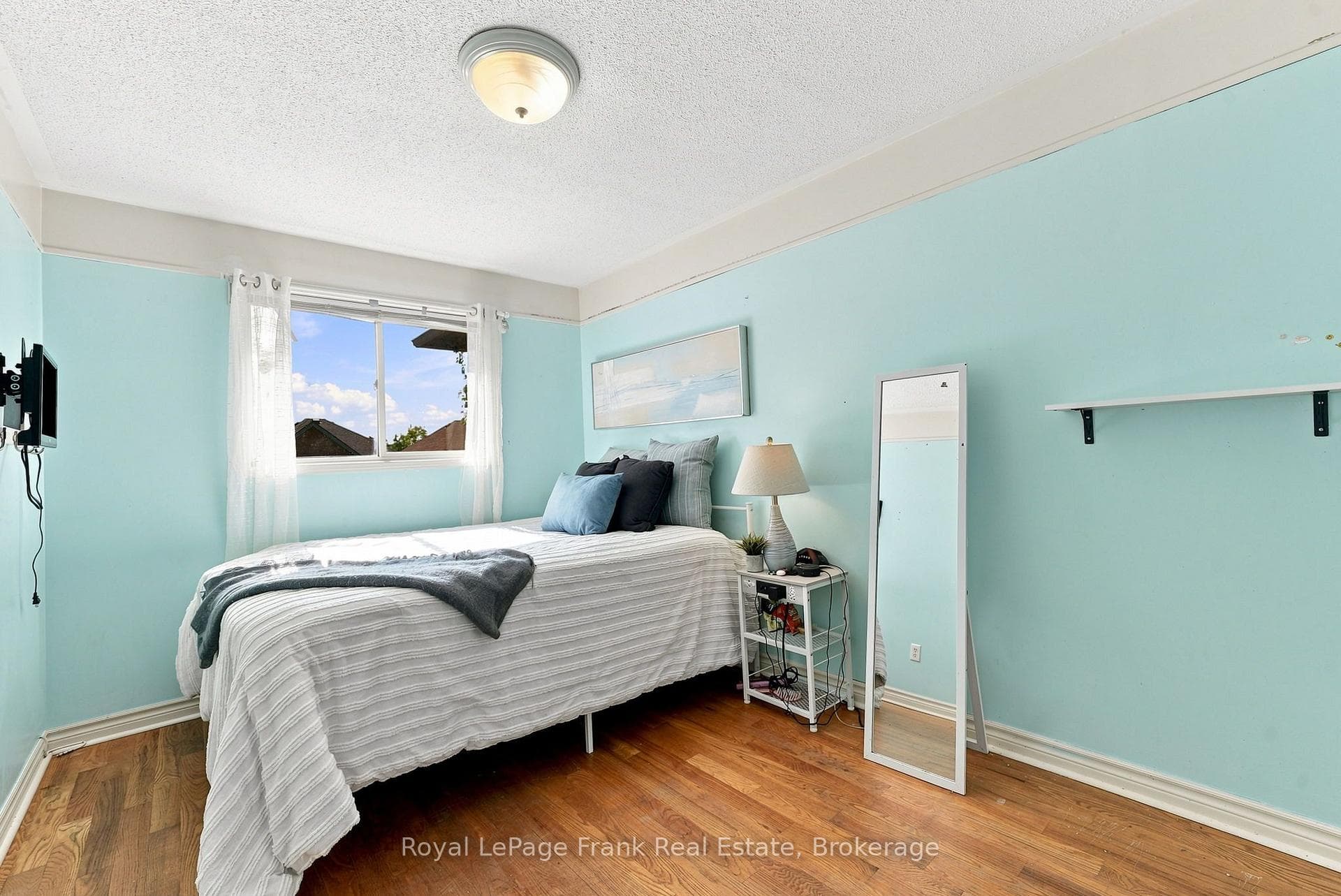 92 Tremount Street photo 17