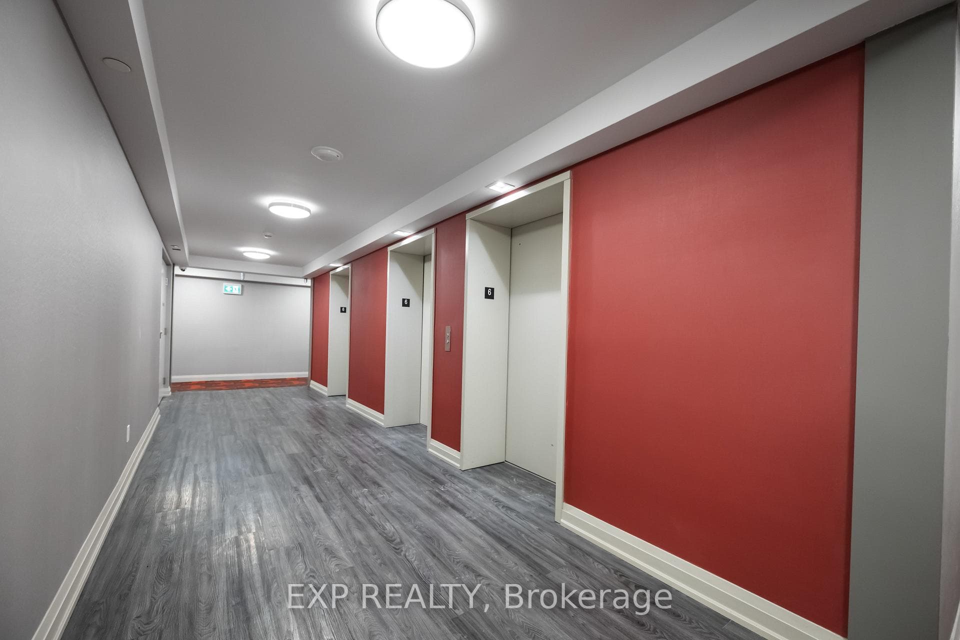 20 Meadowglen Place Unit 629 photo 26