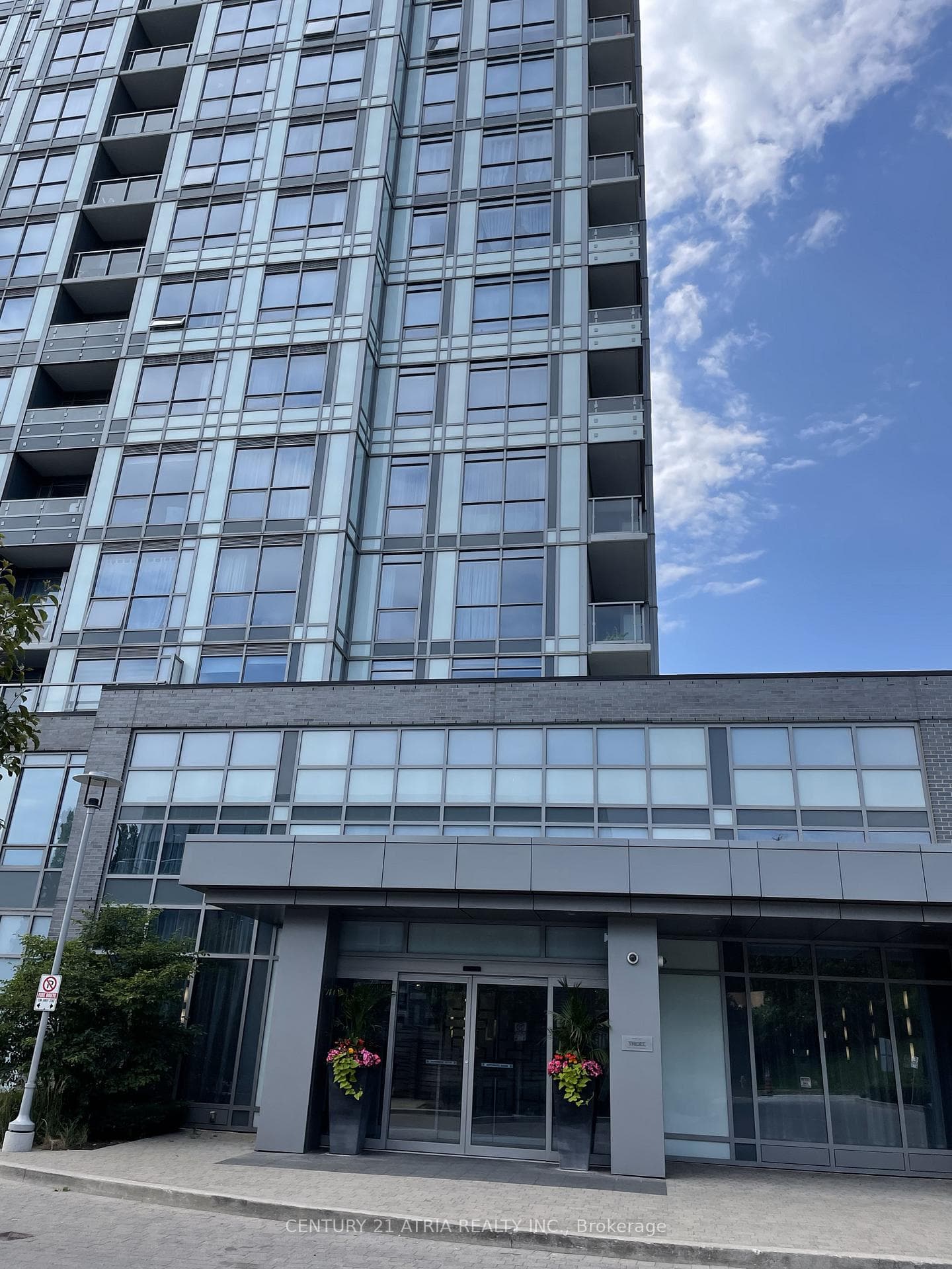18 Graydon Hall Drive Unit 1301 photo 21