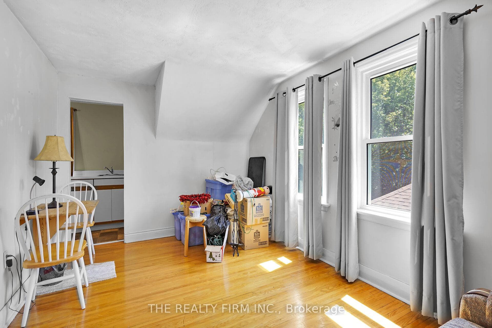 370 Spruce Street photo 24