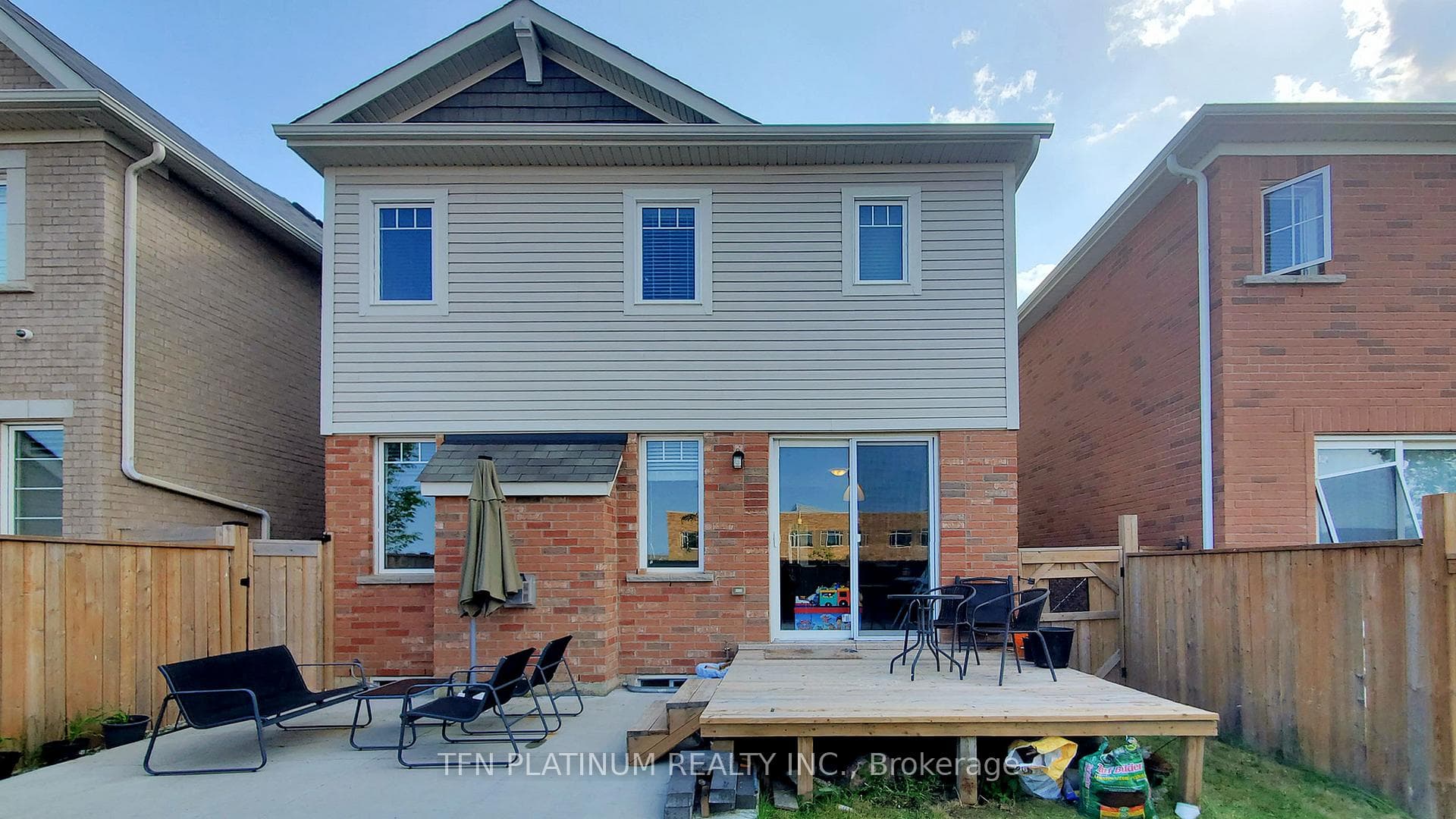 1299 Chretien Street photo 36