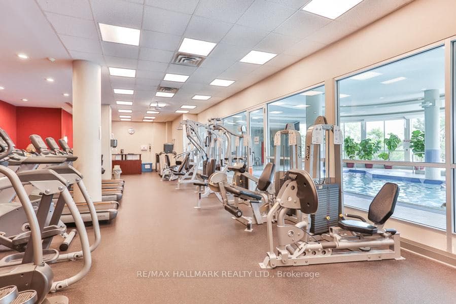 3 Rean Drive Unit 2506 photo 42