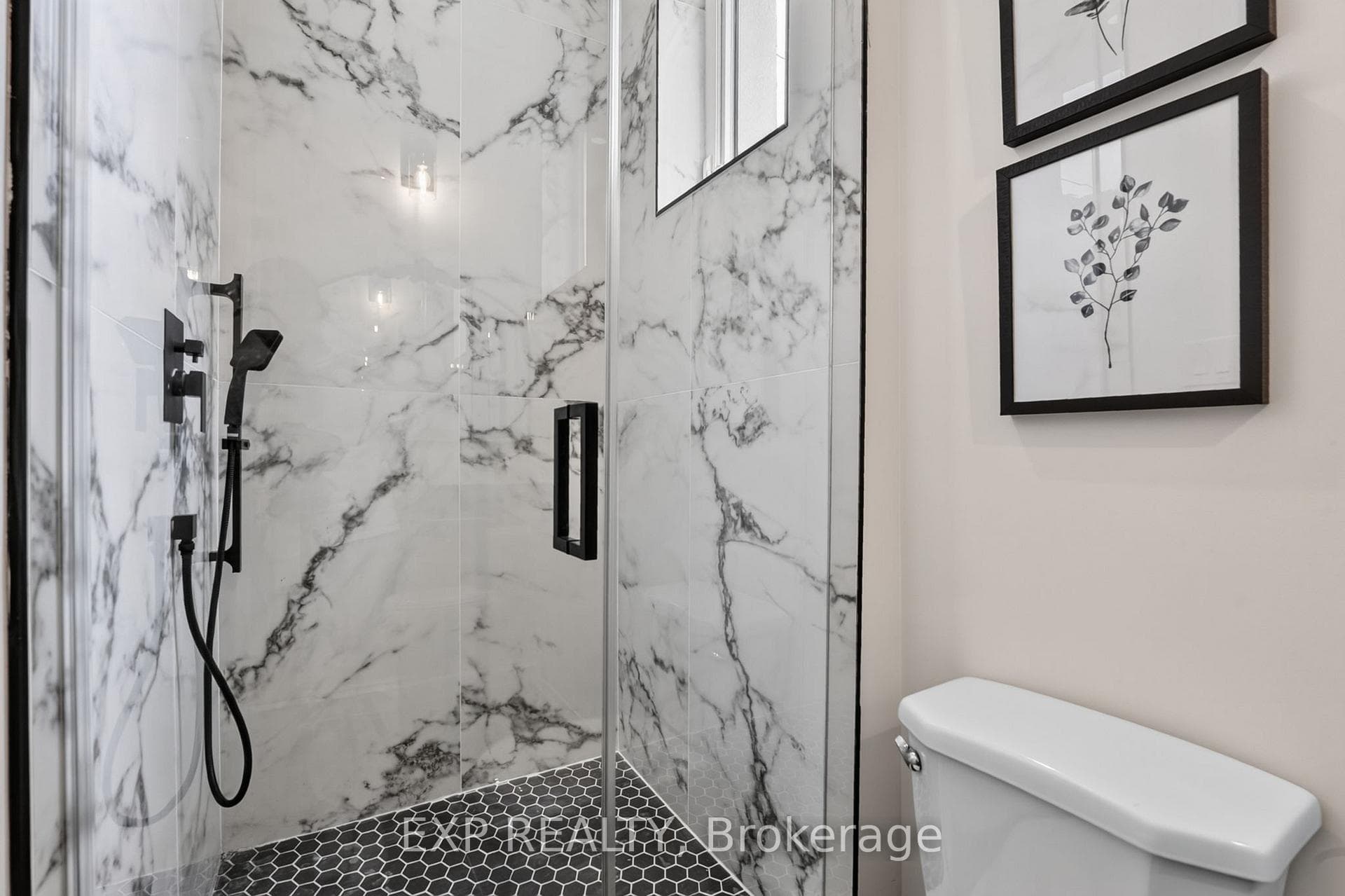 118 Cathcart Street photo 16