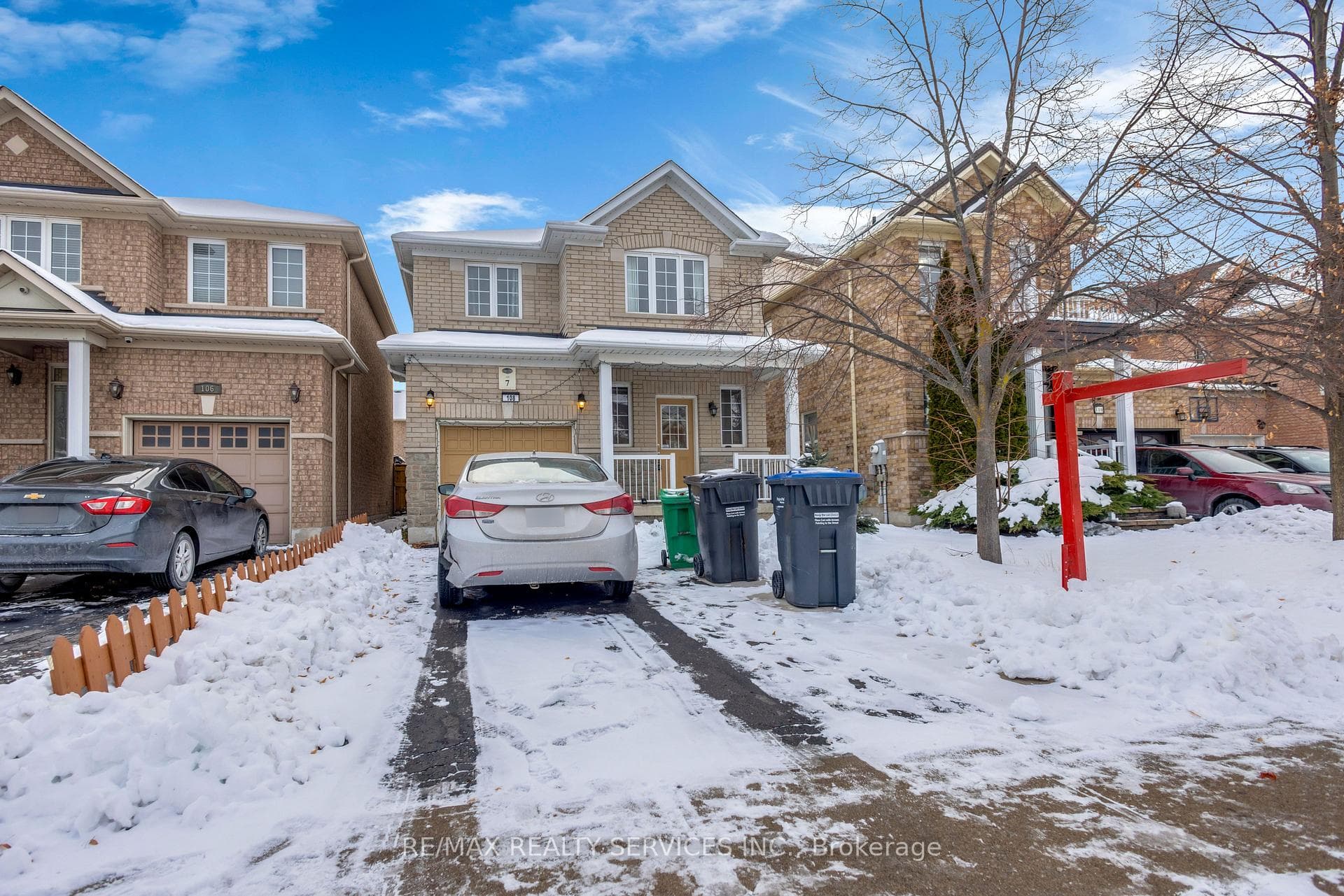 108 Beavervalley Drive photo 1