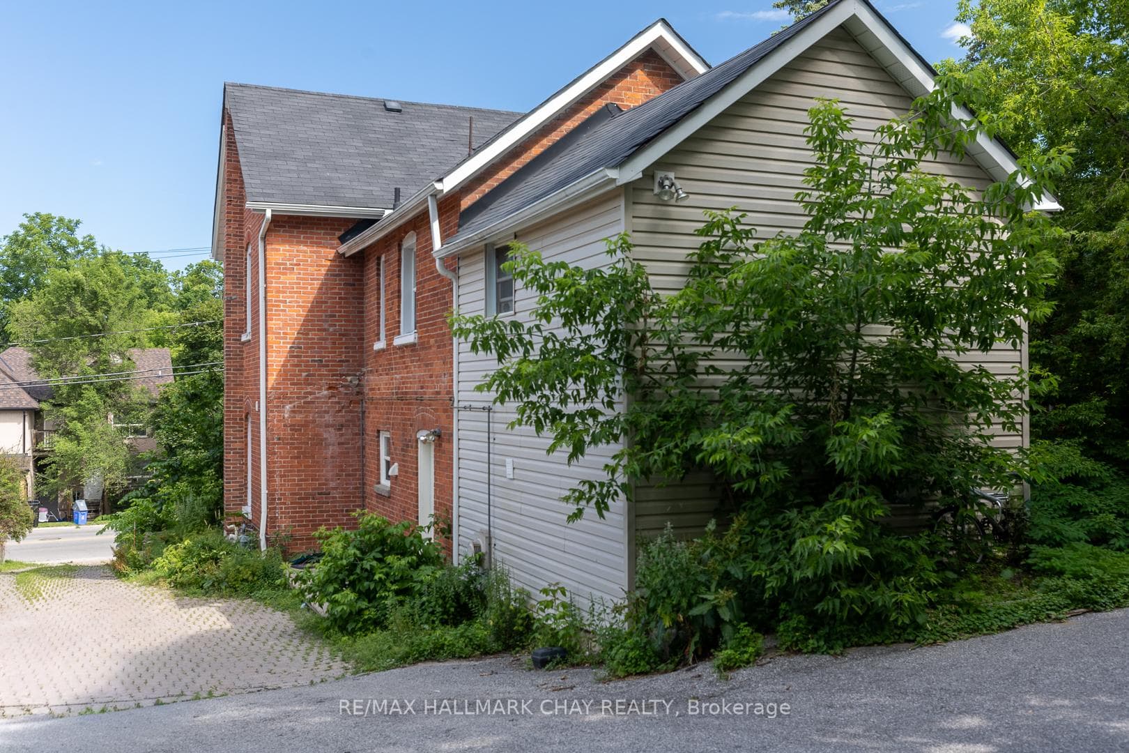 9 Penetang Street photo 9