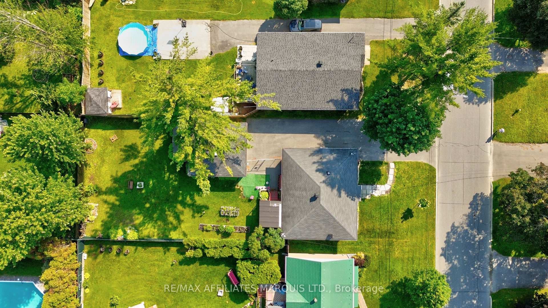 1015 Edythe Avenue photo 6