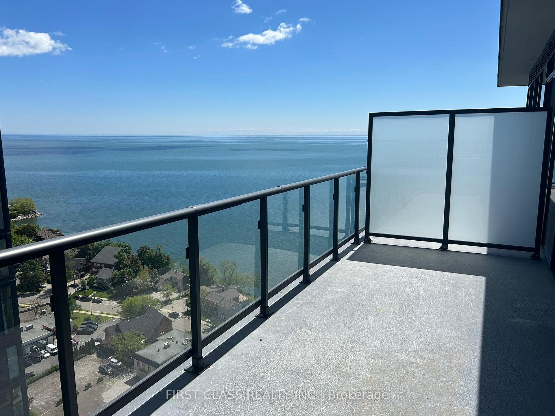 2075 Lakeshore Road Unit 2203 photo 4