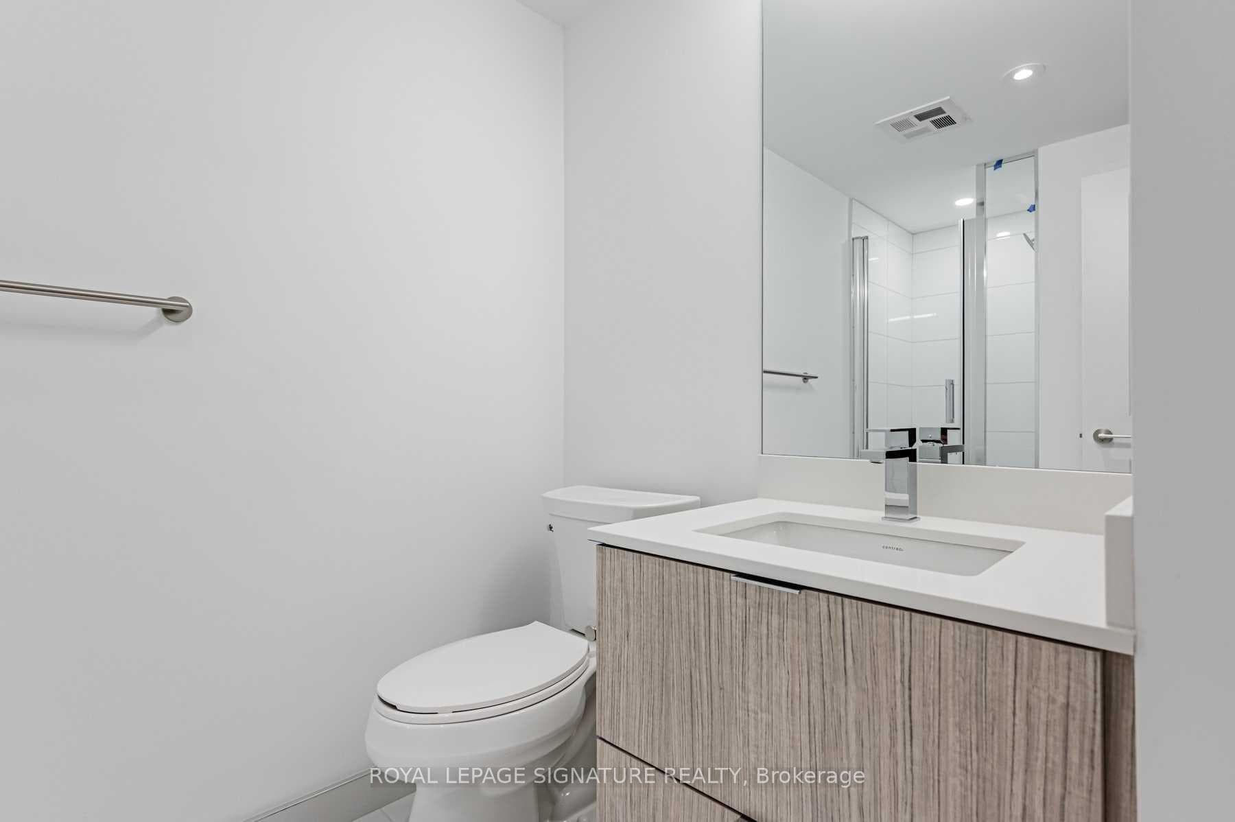 395 Bloor Street Unit 1609 photo 10