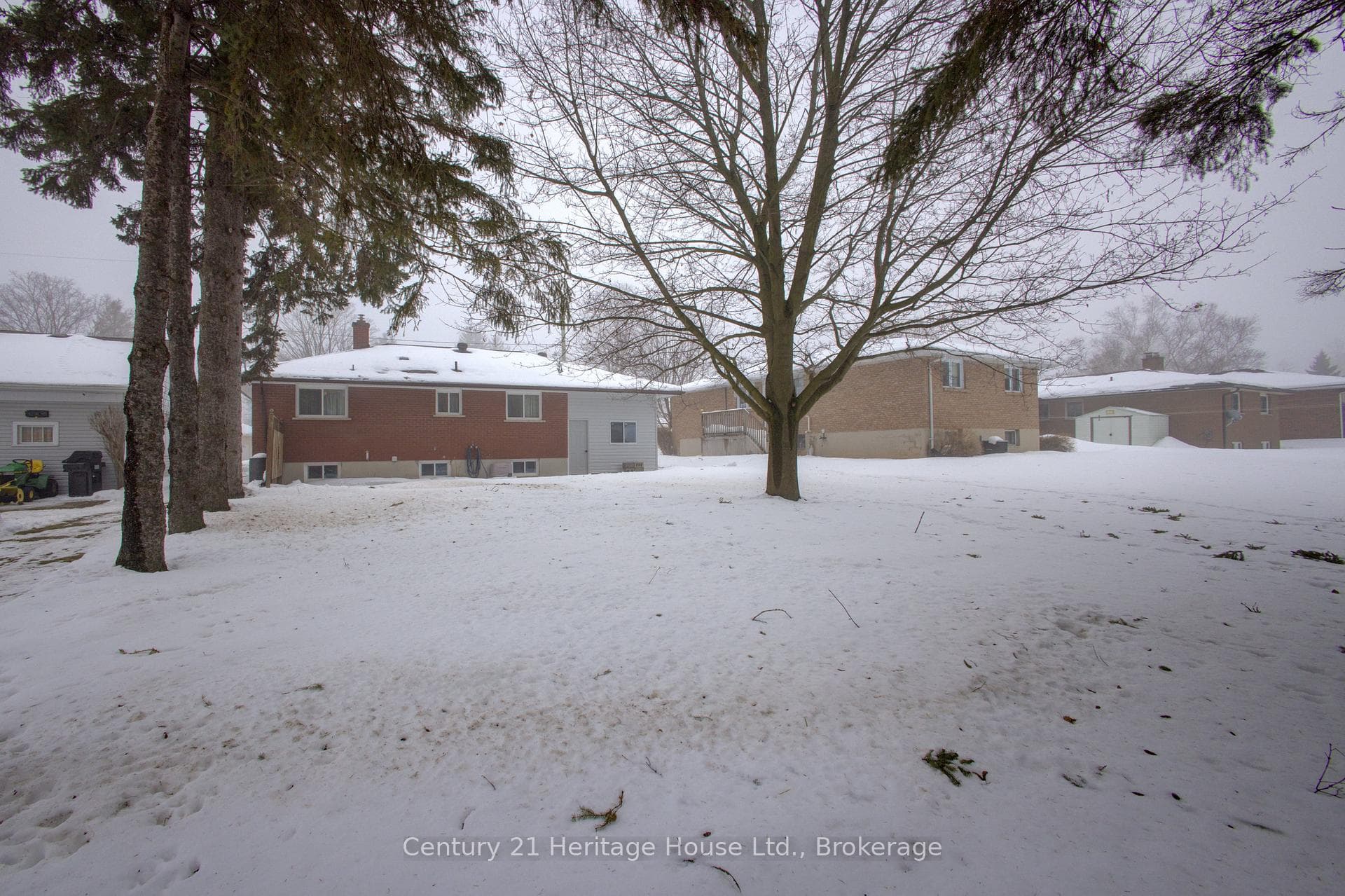 260 13th Avenue photo 33