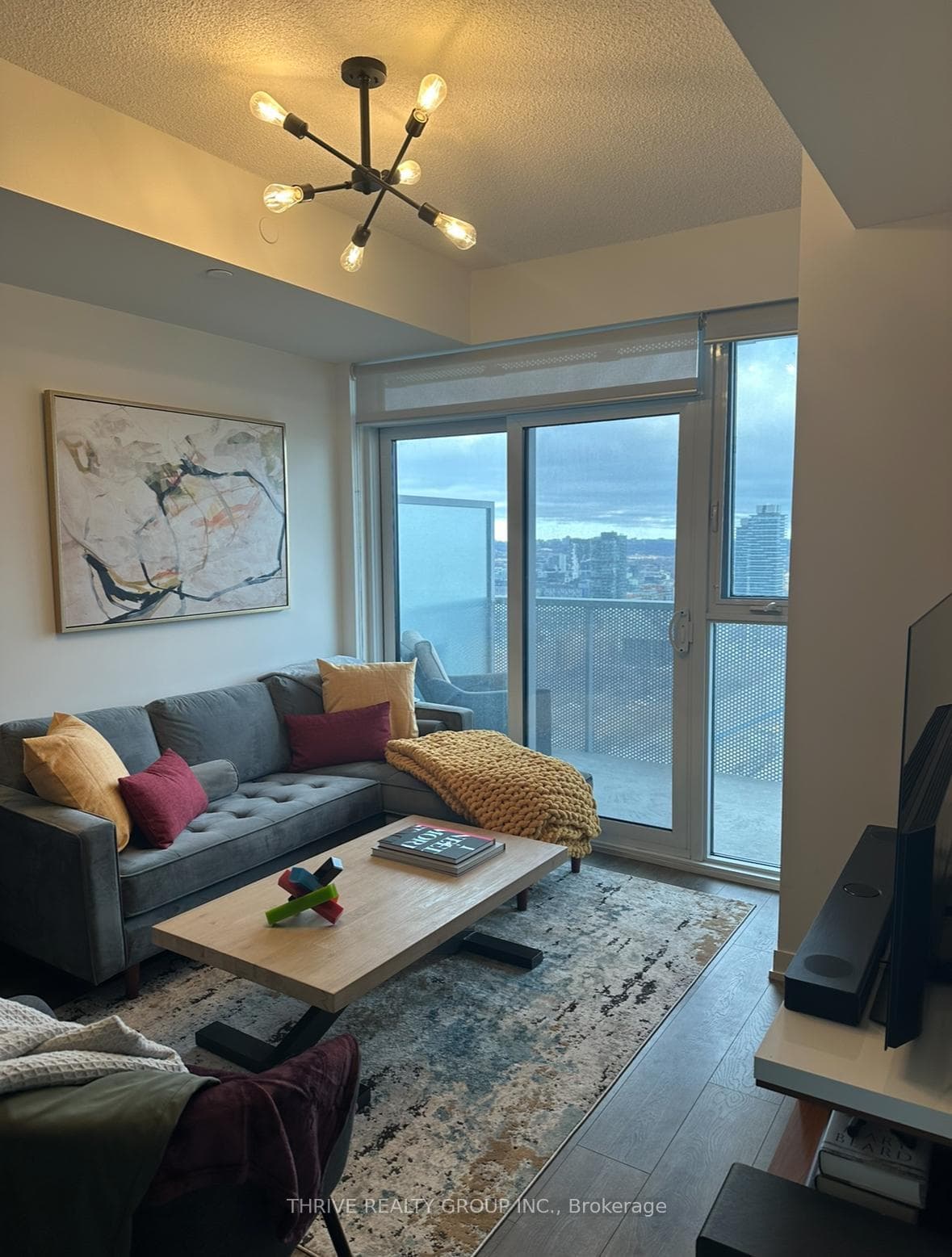 20 RICHARDSON Street Unit 3002 photo 2