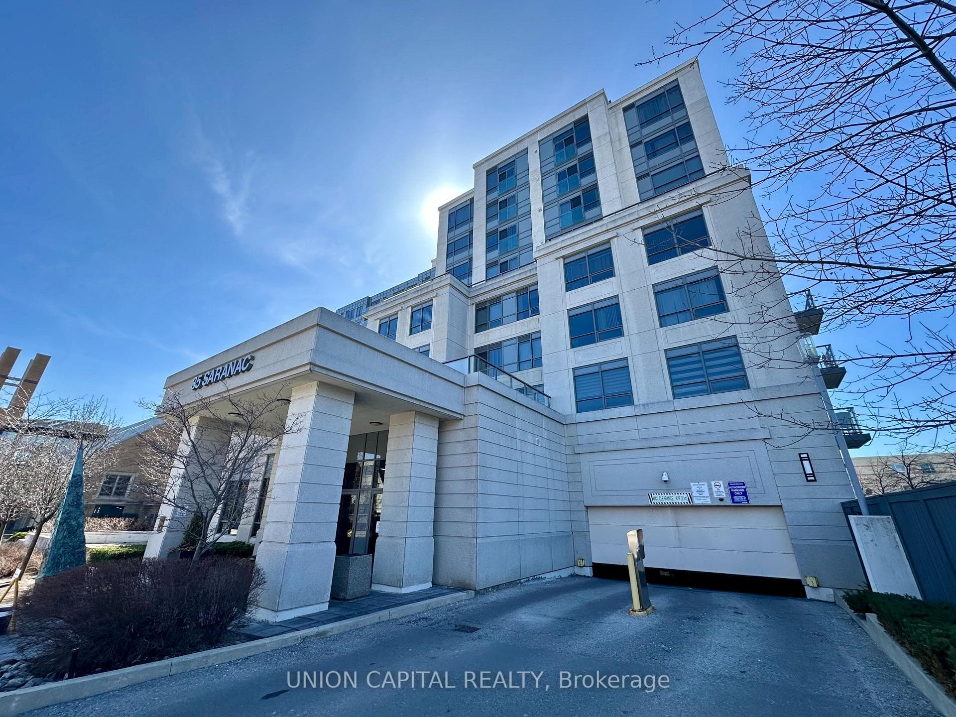 35 Saranac Boulevard Unit 821 photo 1