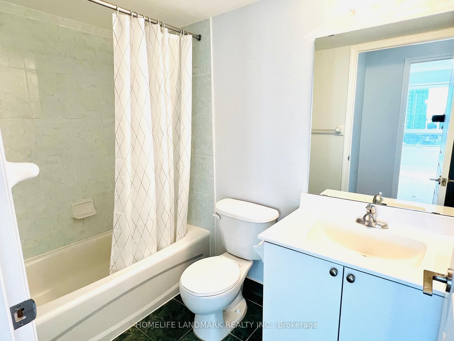 75 South Town Centre Boulevard Unit 1601 photo 8